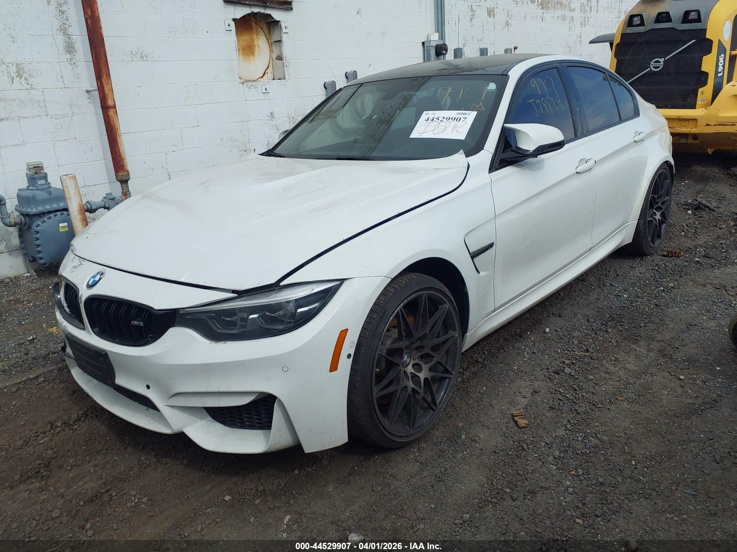 BMW M3 image 2
