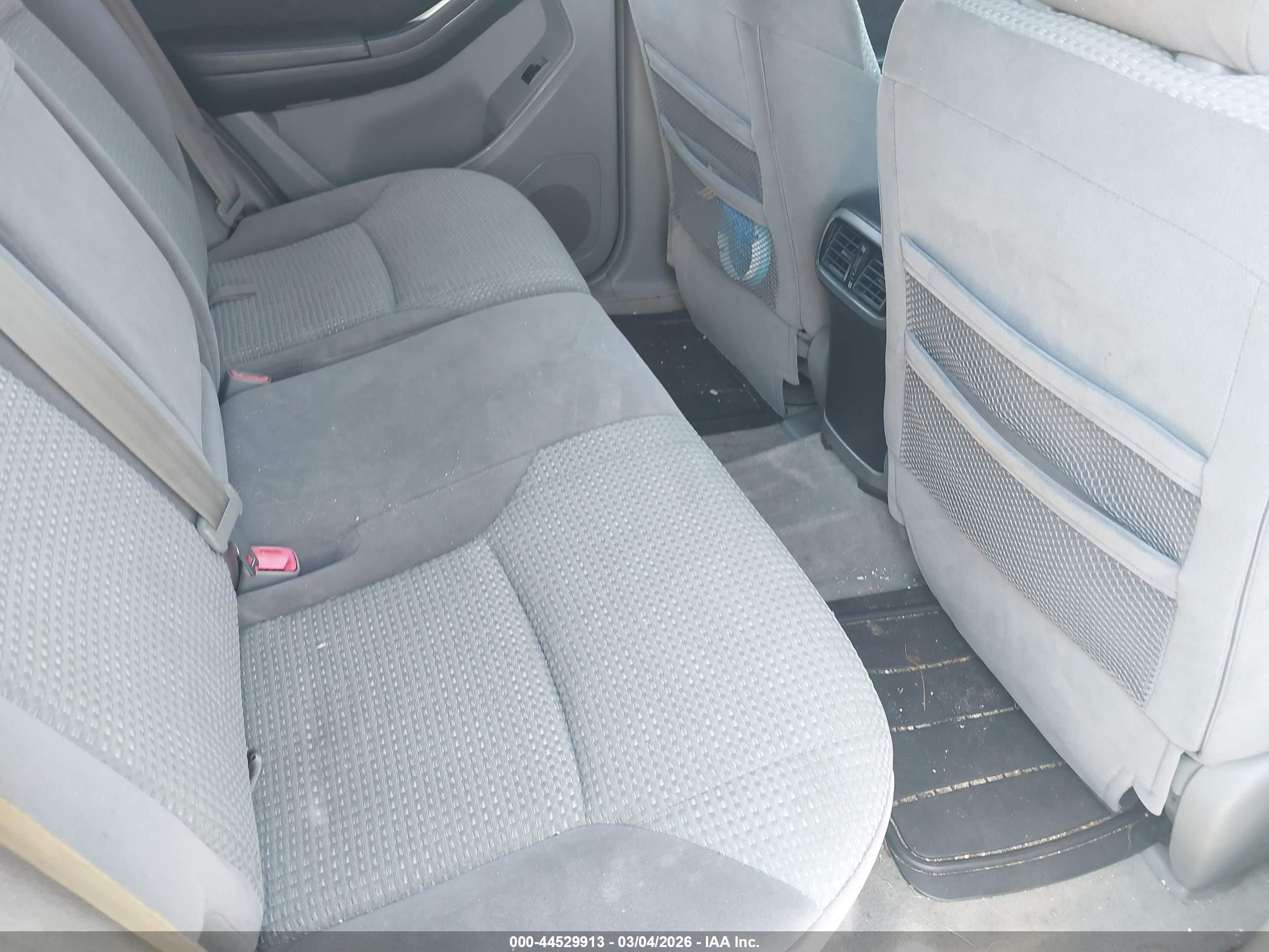 TOYOTA 4RUNNER image 8