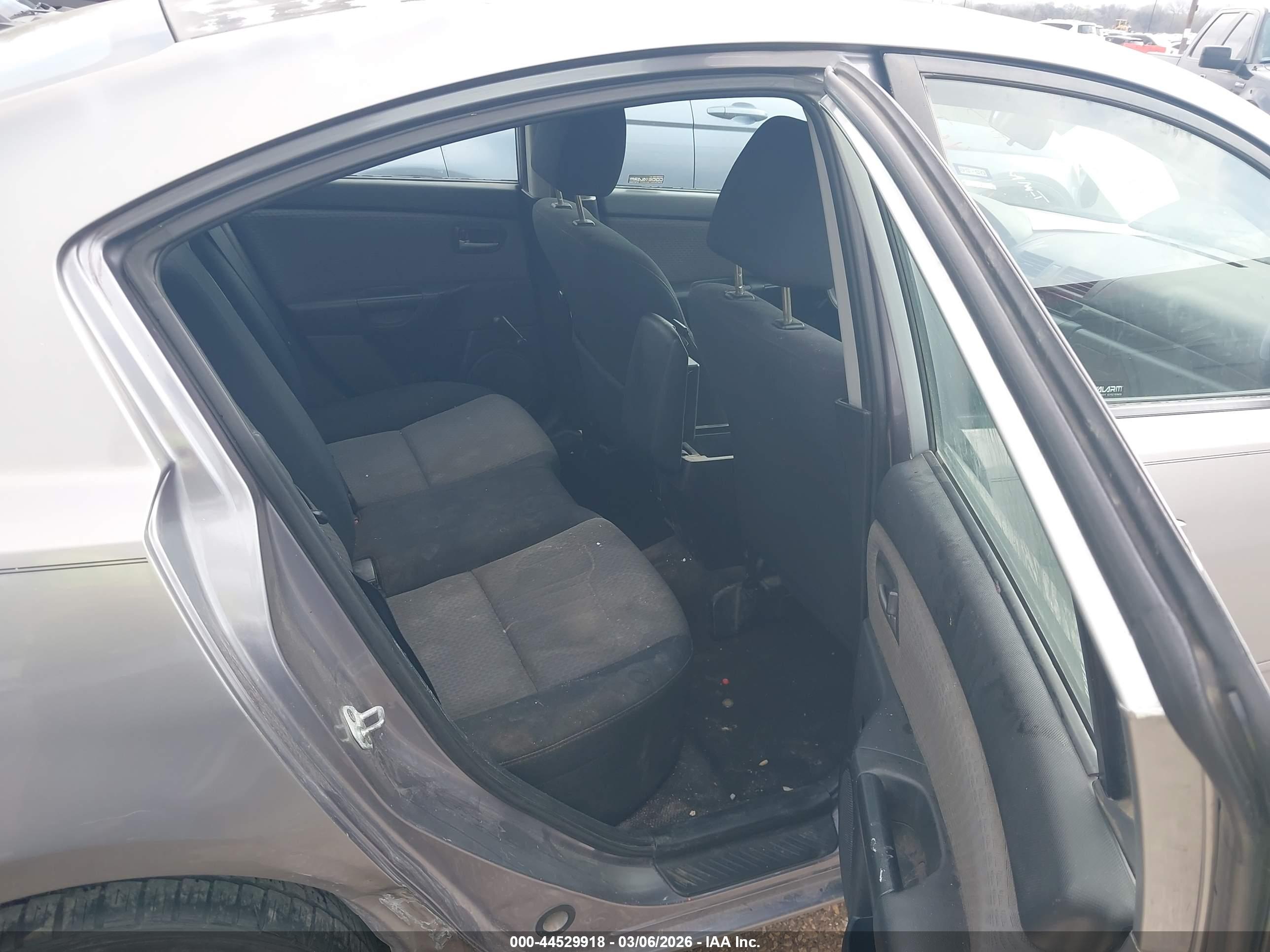 MAZDA MAZDA3 image 8