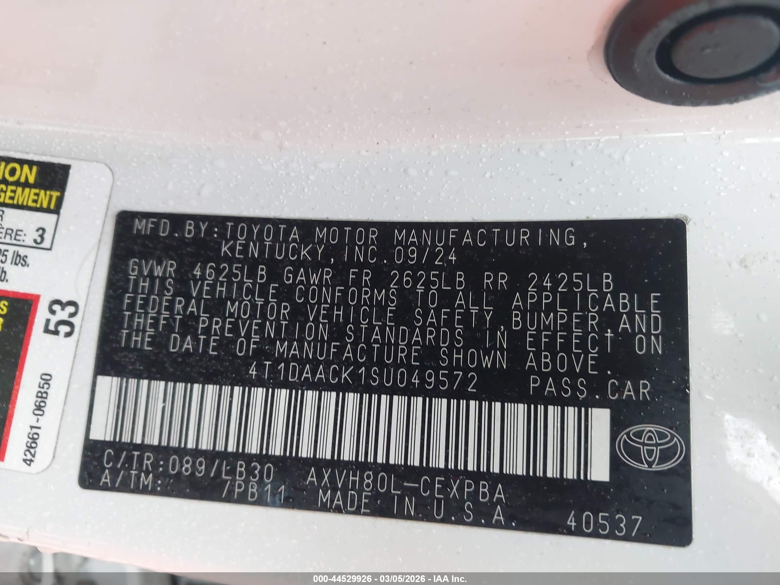 TOYOTA CAMRY image 9