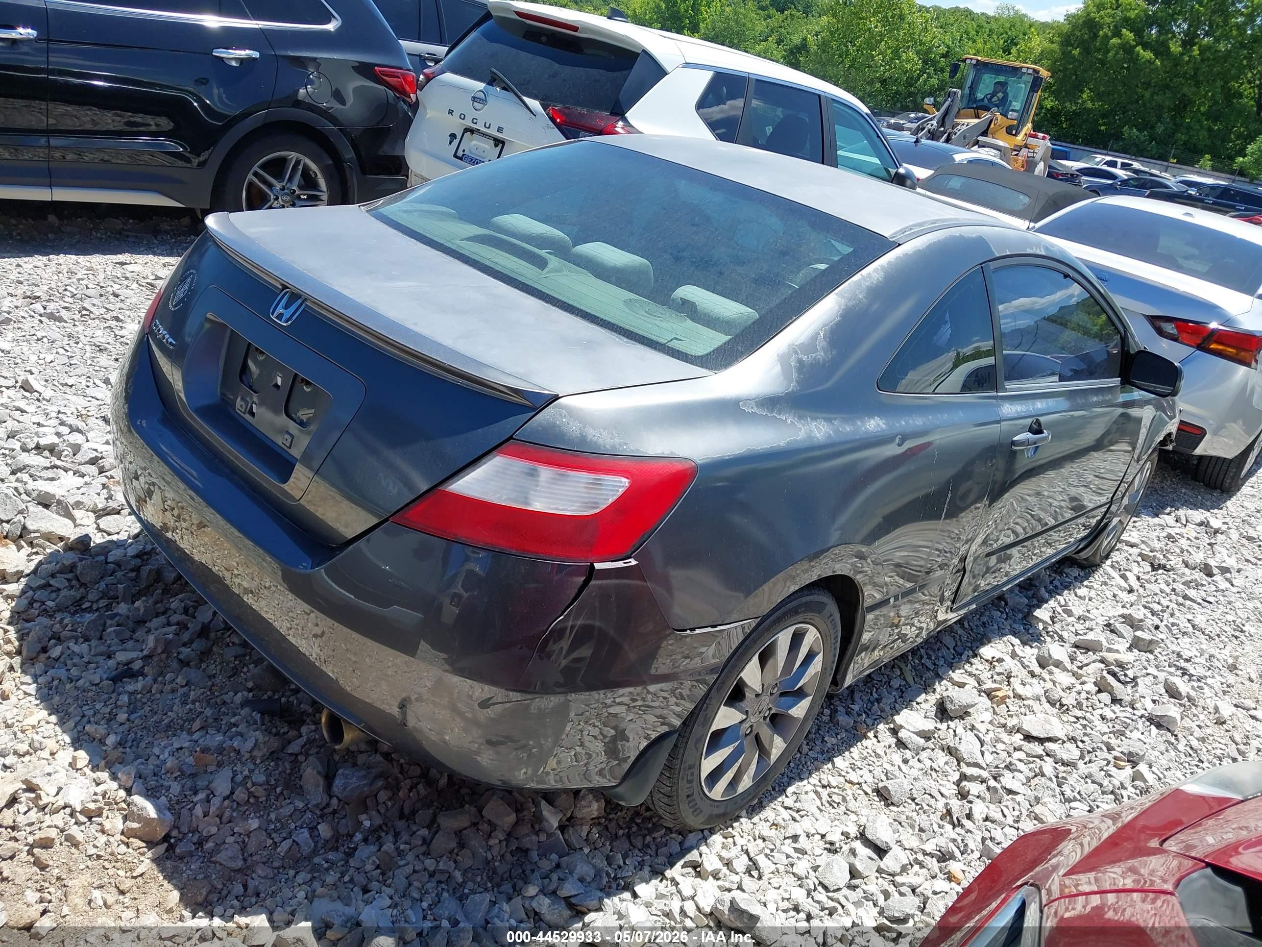 HONDA CIVIC image 4