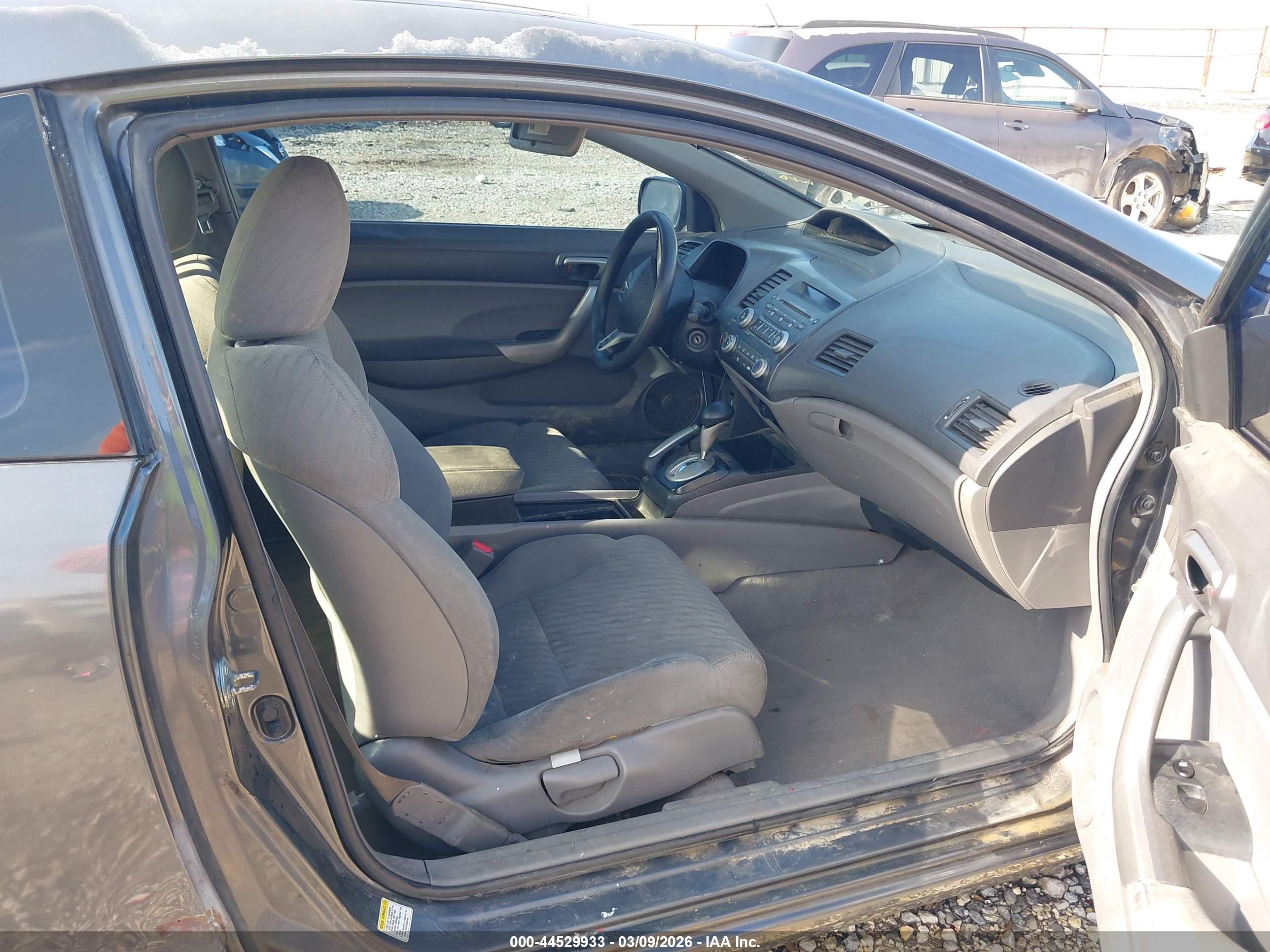 HONDA CIVIC image 5