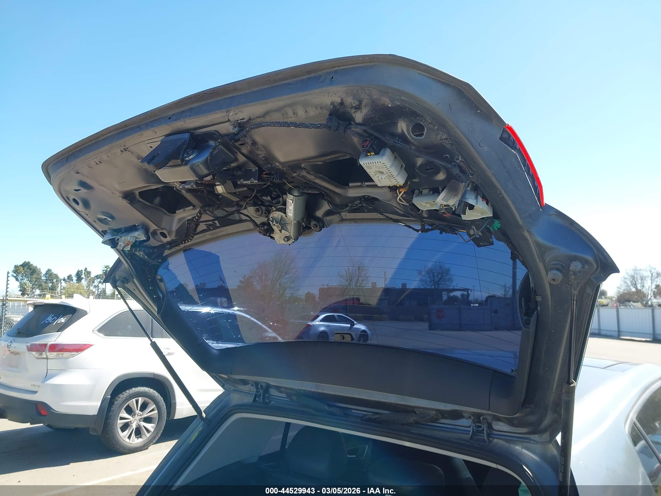 VOLKSWAGEN GOLF image 6
