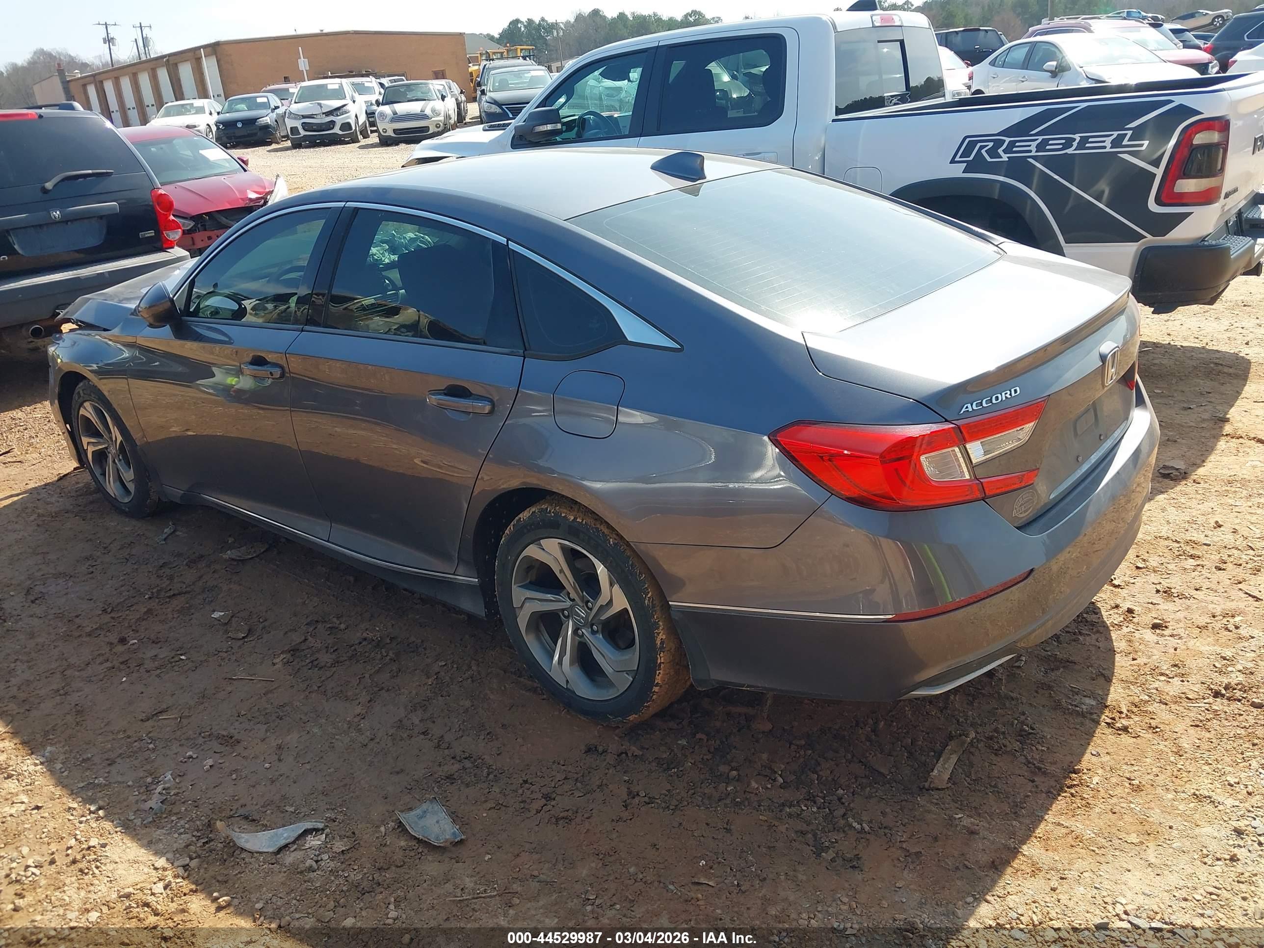 HONDA ACCORD image 3