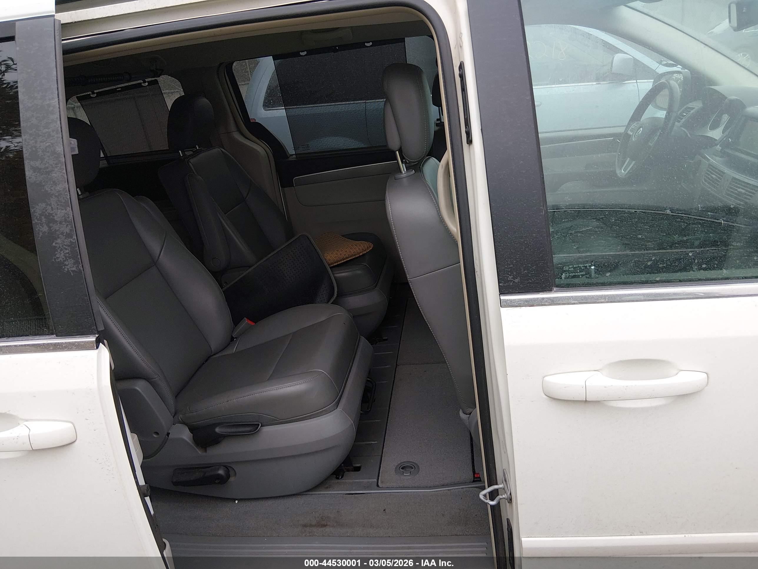 VOLKSWAGEN ROUTAN image 8