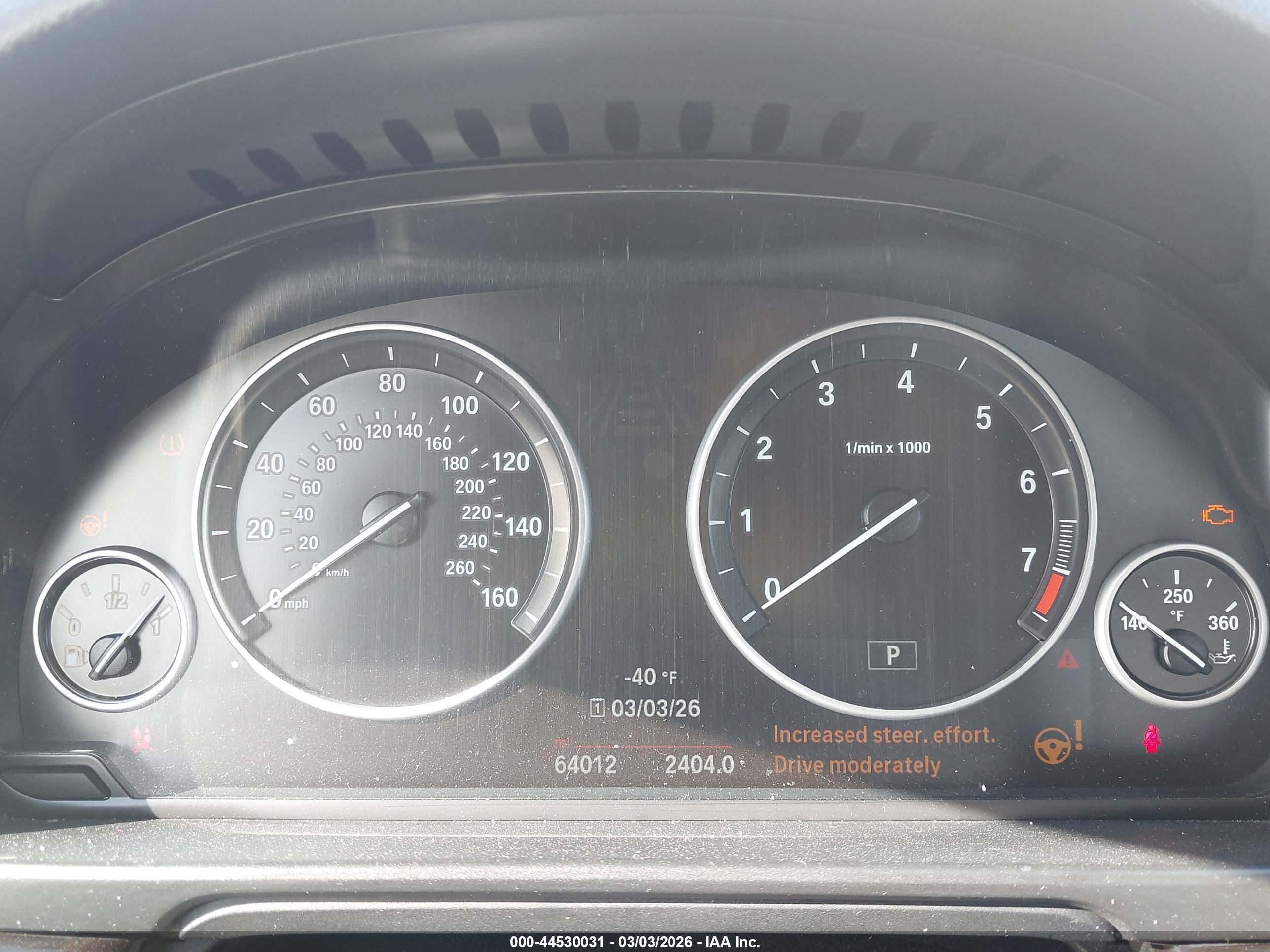 BMW 528I image 7