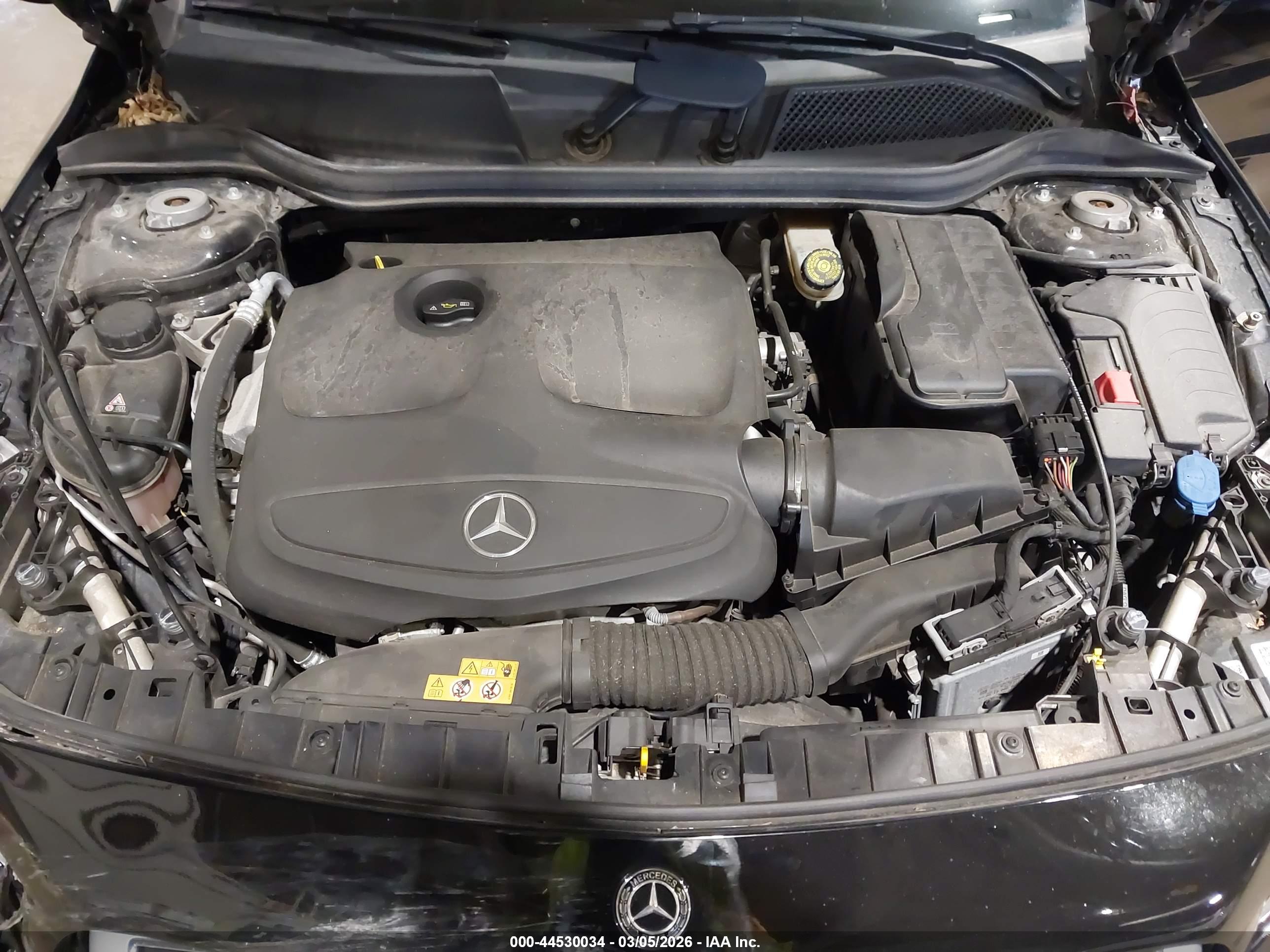 MERCEDES-BENZ GLA image 10