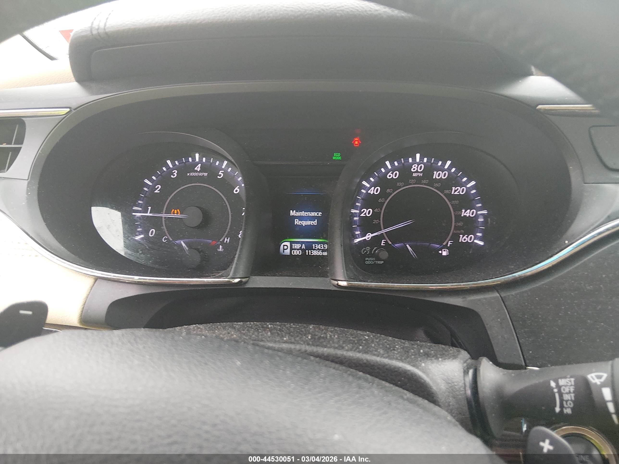 TOYOTA AVALON image 7