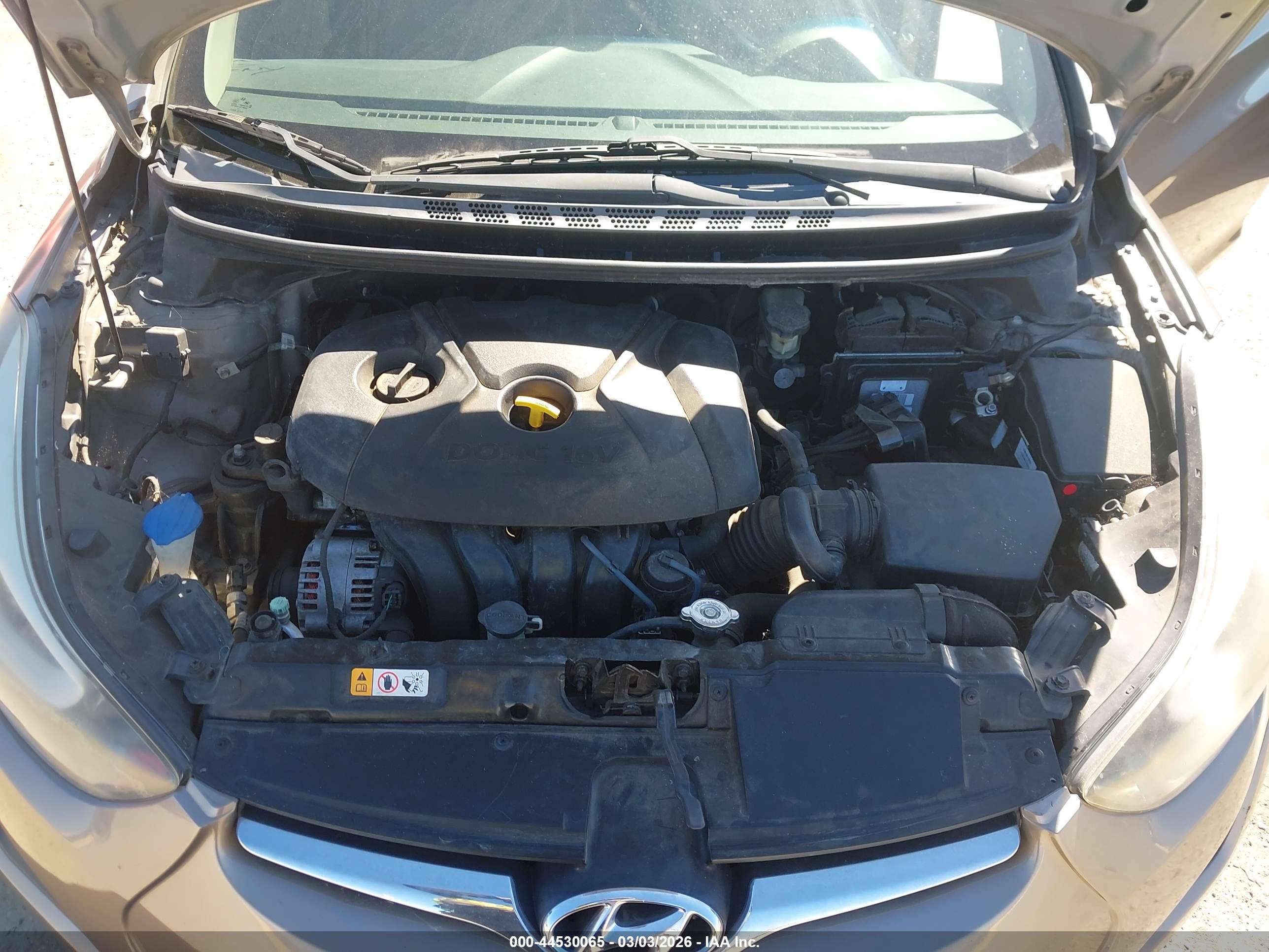 HYUNDAI ELANTRA image 10