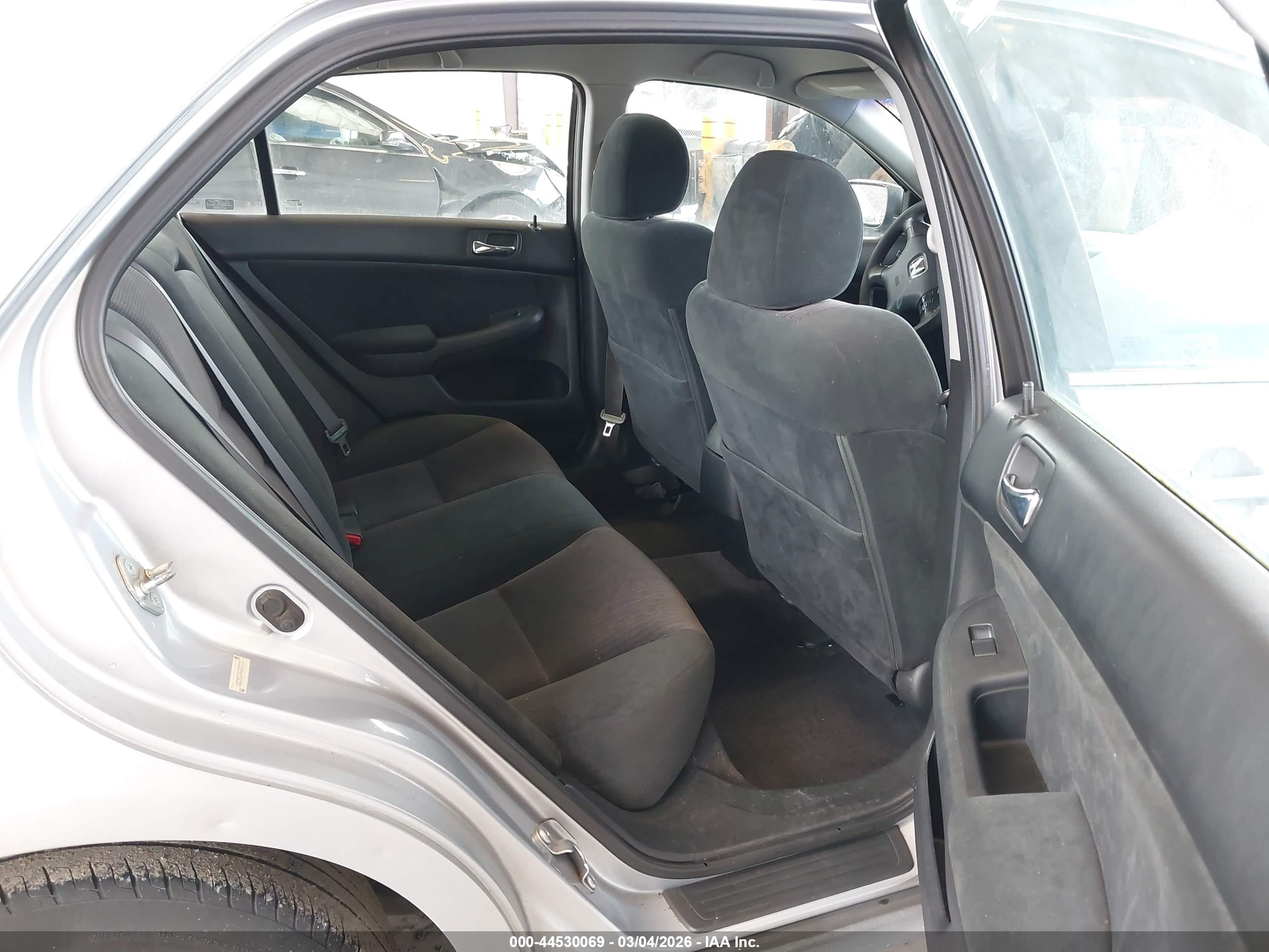 HONDA ACCORD image 8