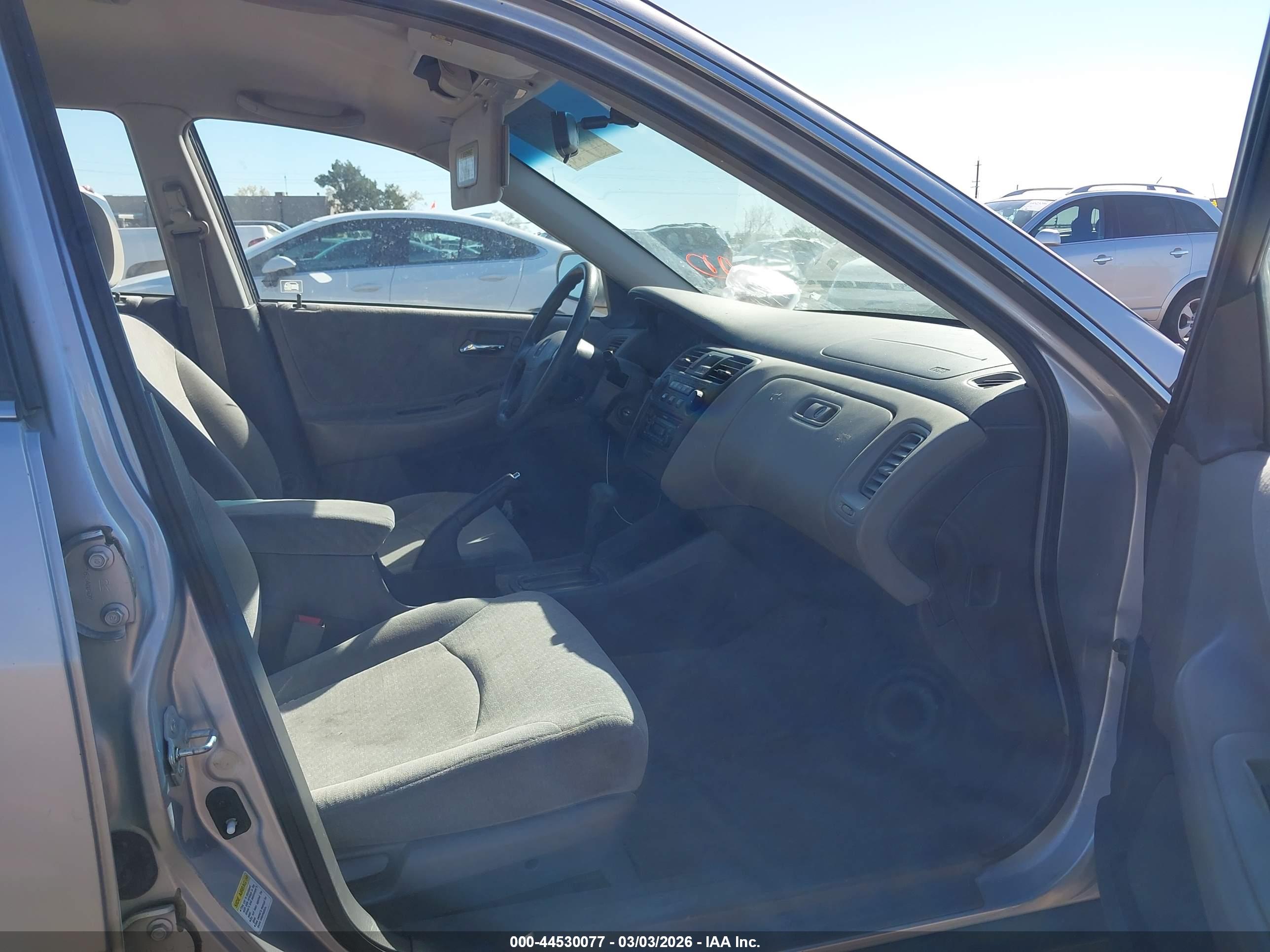 HONDA ACCORD image 5