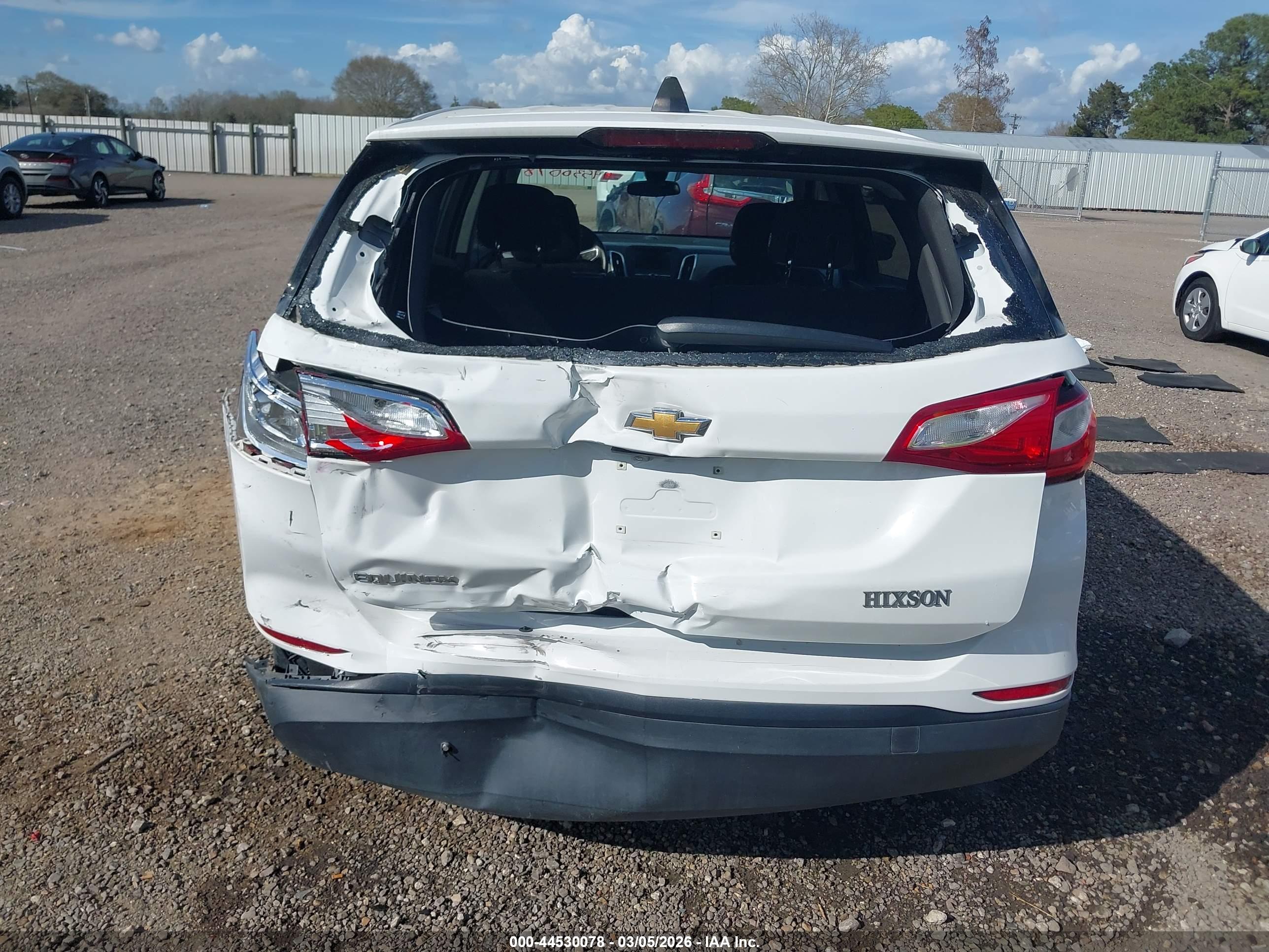 CHEVROLET EQUINOX image 6
