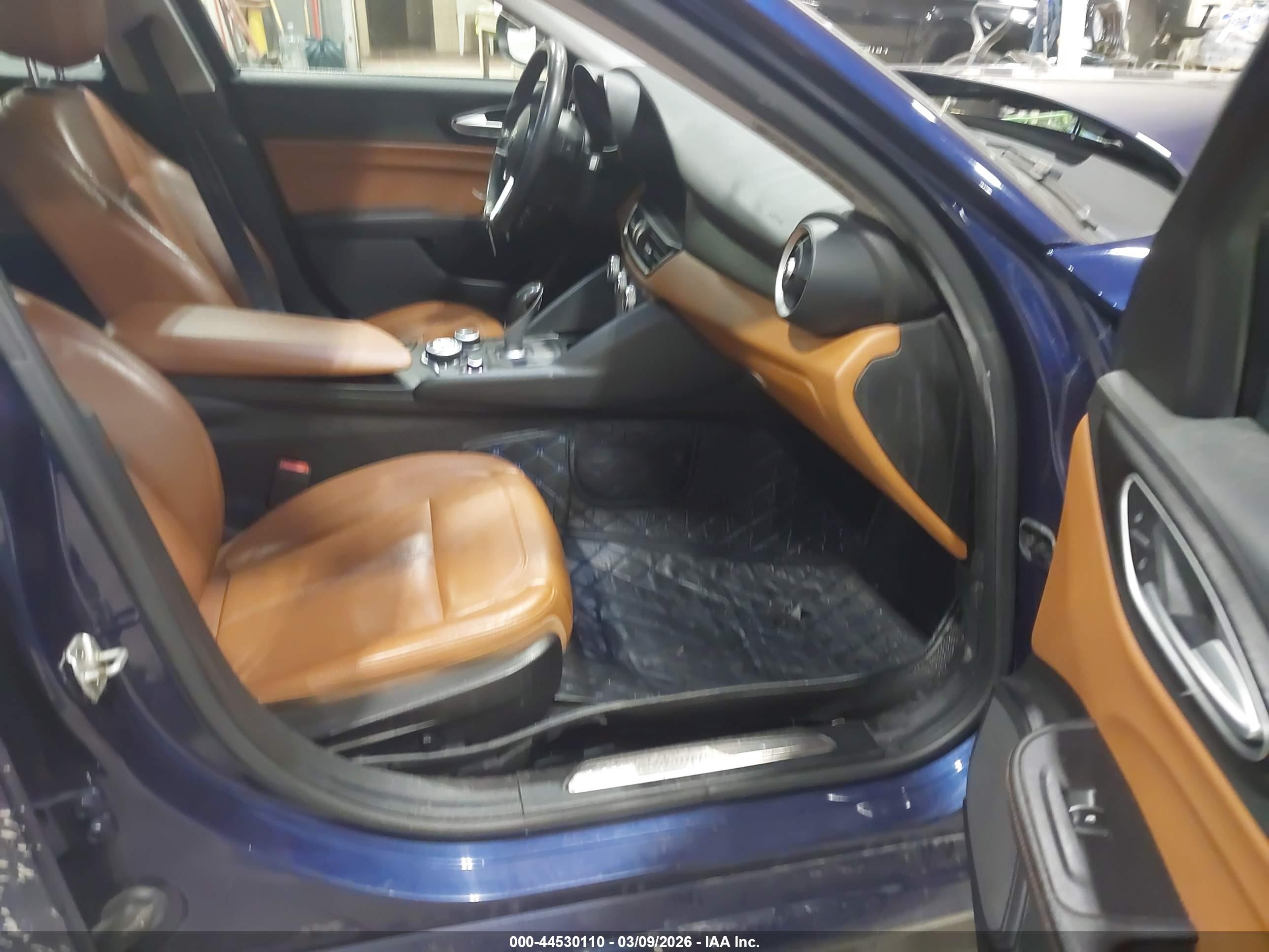 ALFA ROMEO image 5
