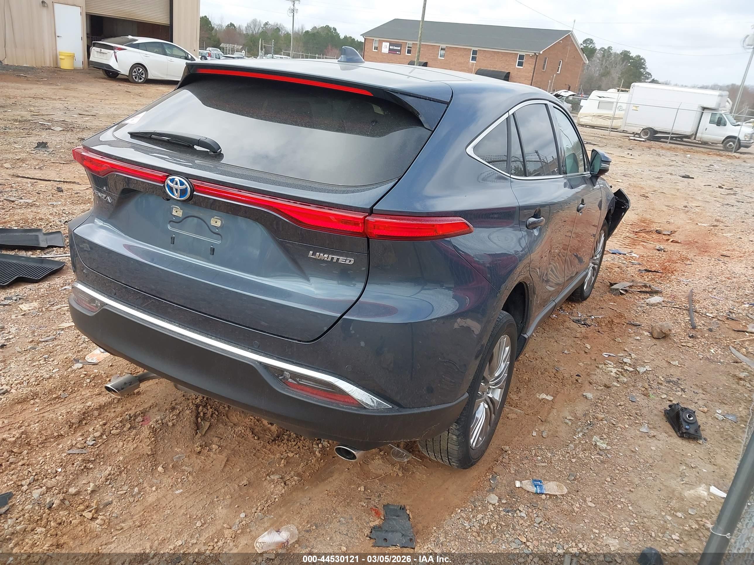 TOYOTA VENZA image 4