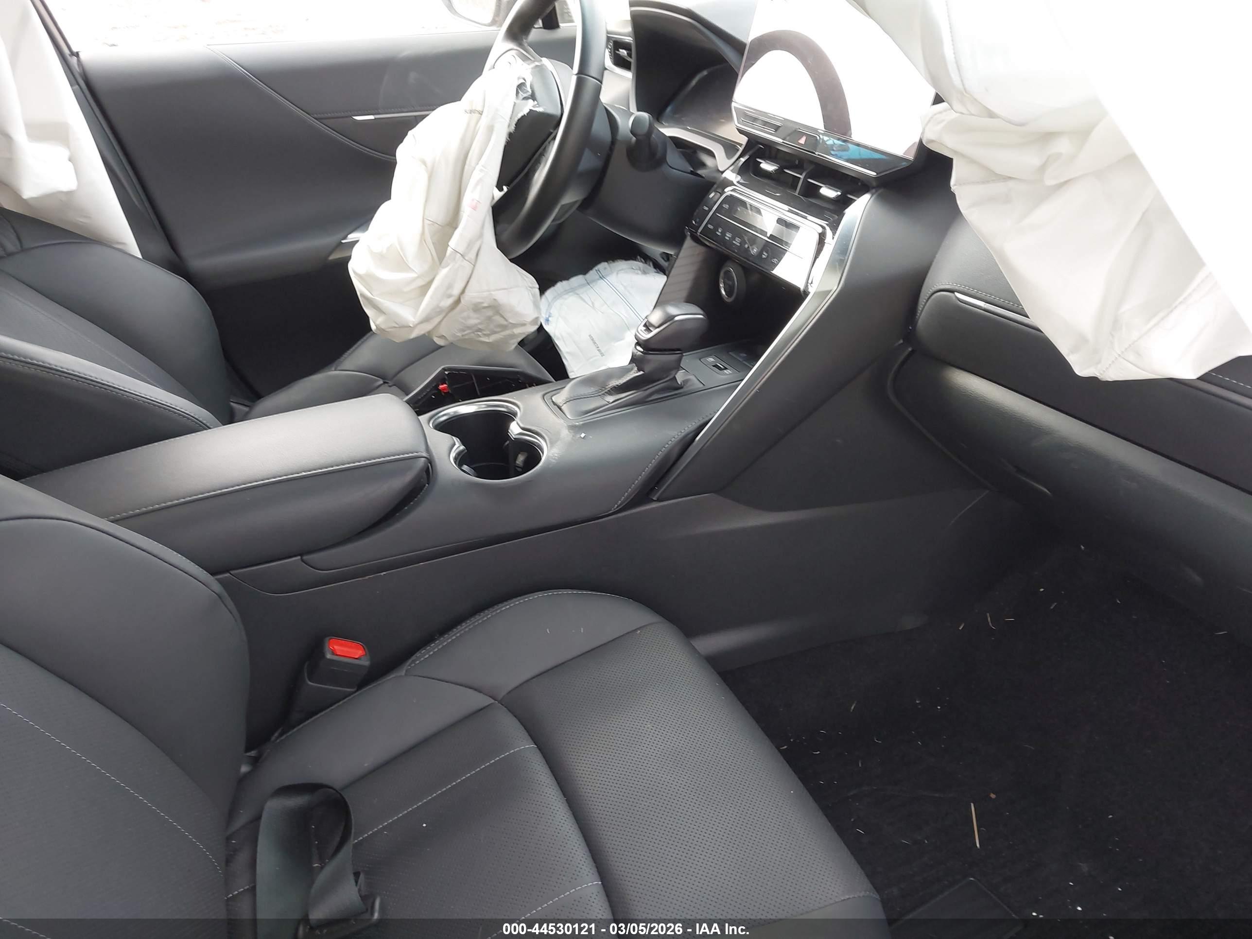 TOYOTA VENZA image 5