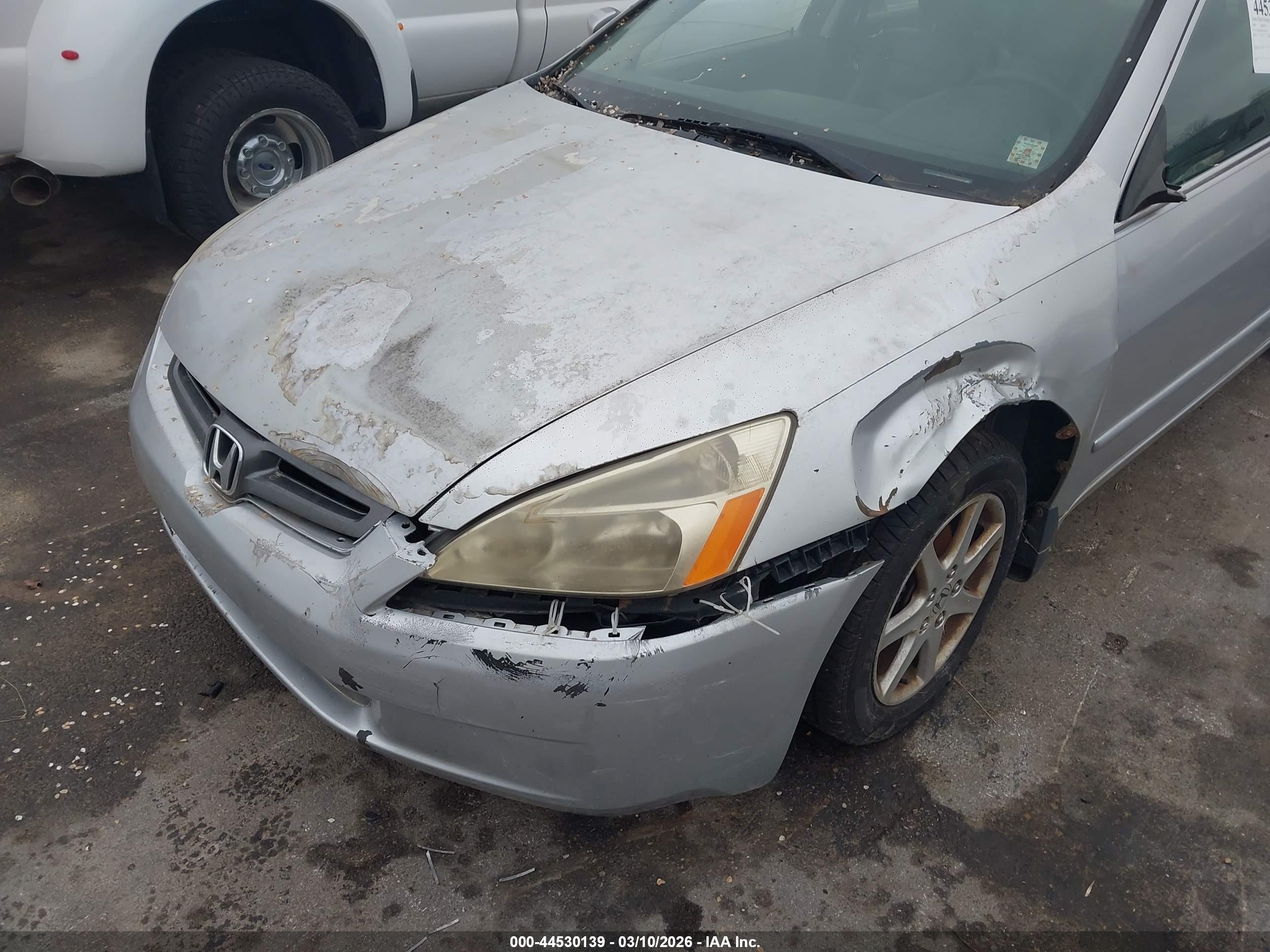 HONDA ACCORD image 6