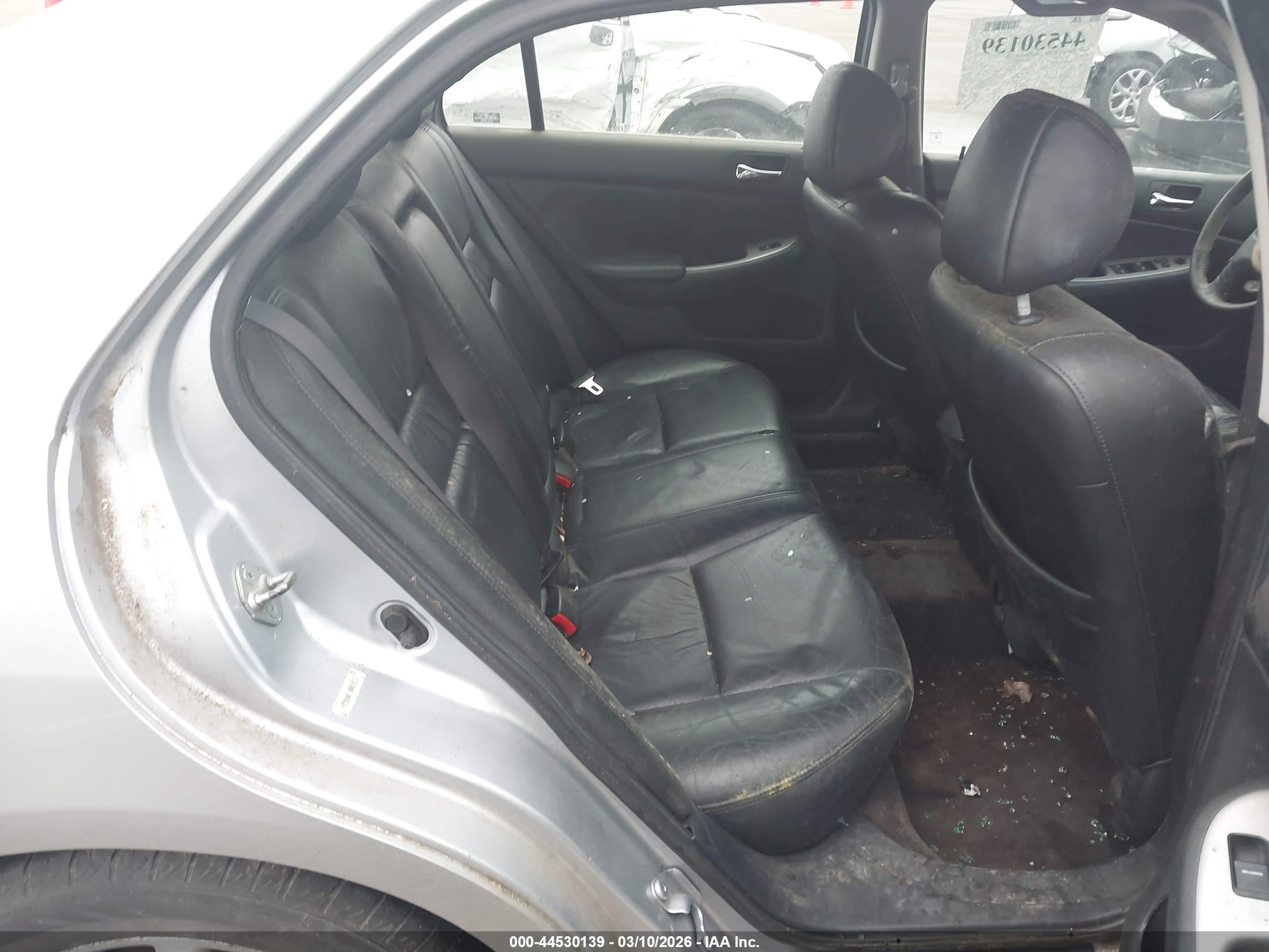 HONDA ACCORD image 8