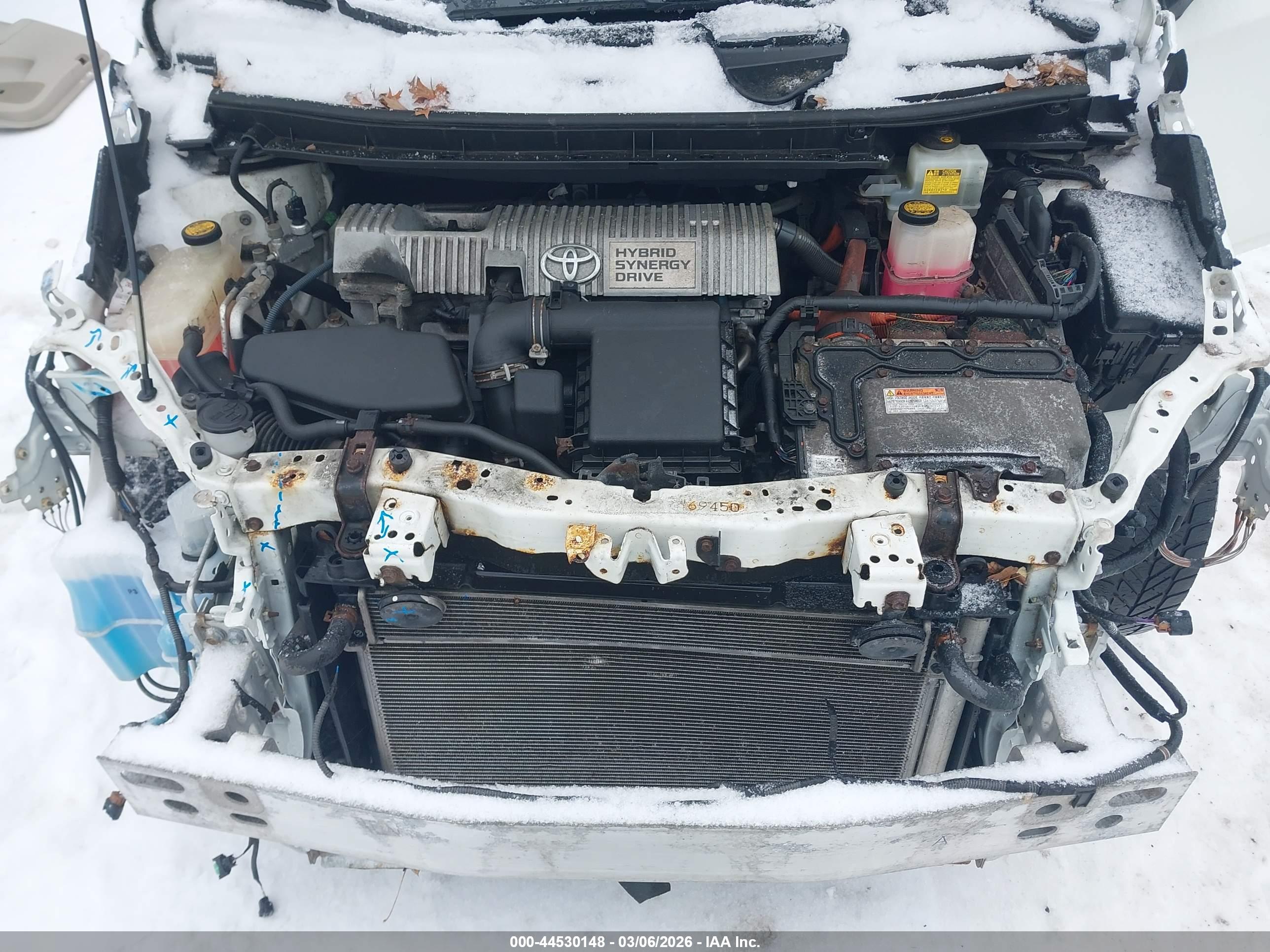 TOYOTA PRIUS image 10
