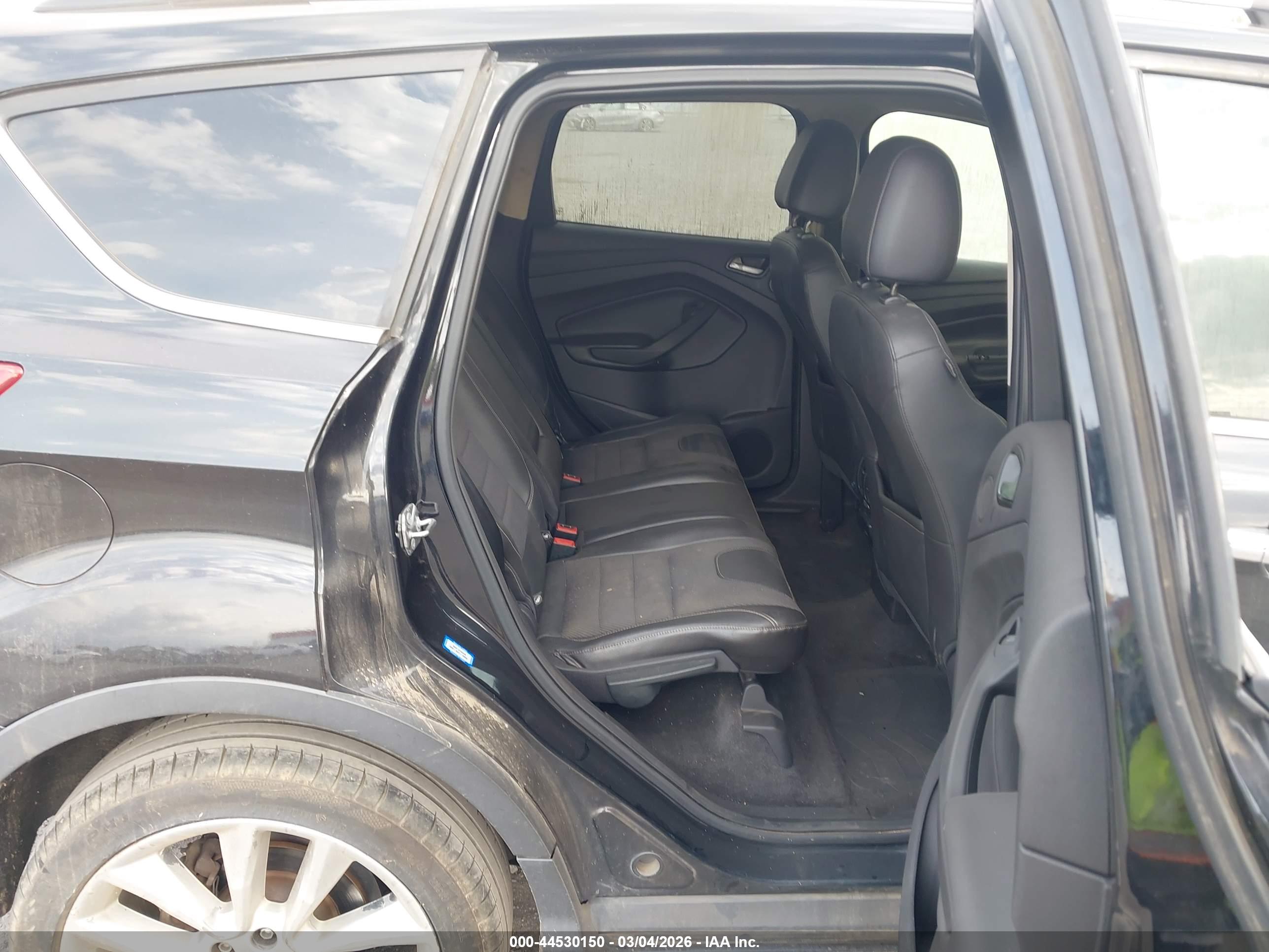 FORD ESCAPE image 8