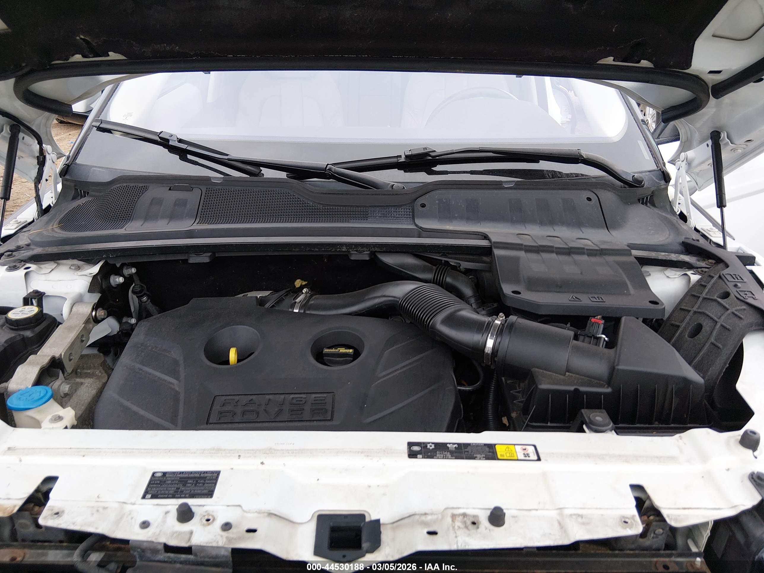 LAND ROVER image 10