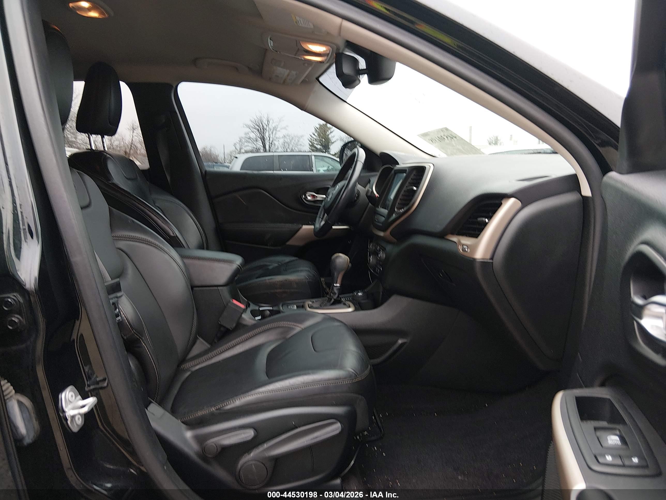 JEEP CHEROKEE image 5