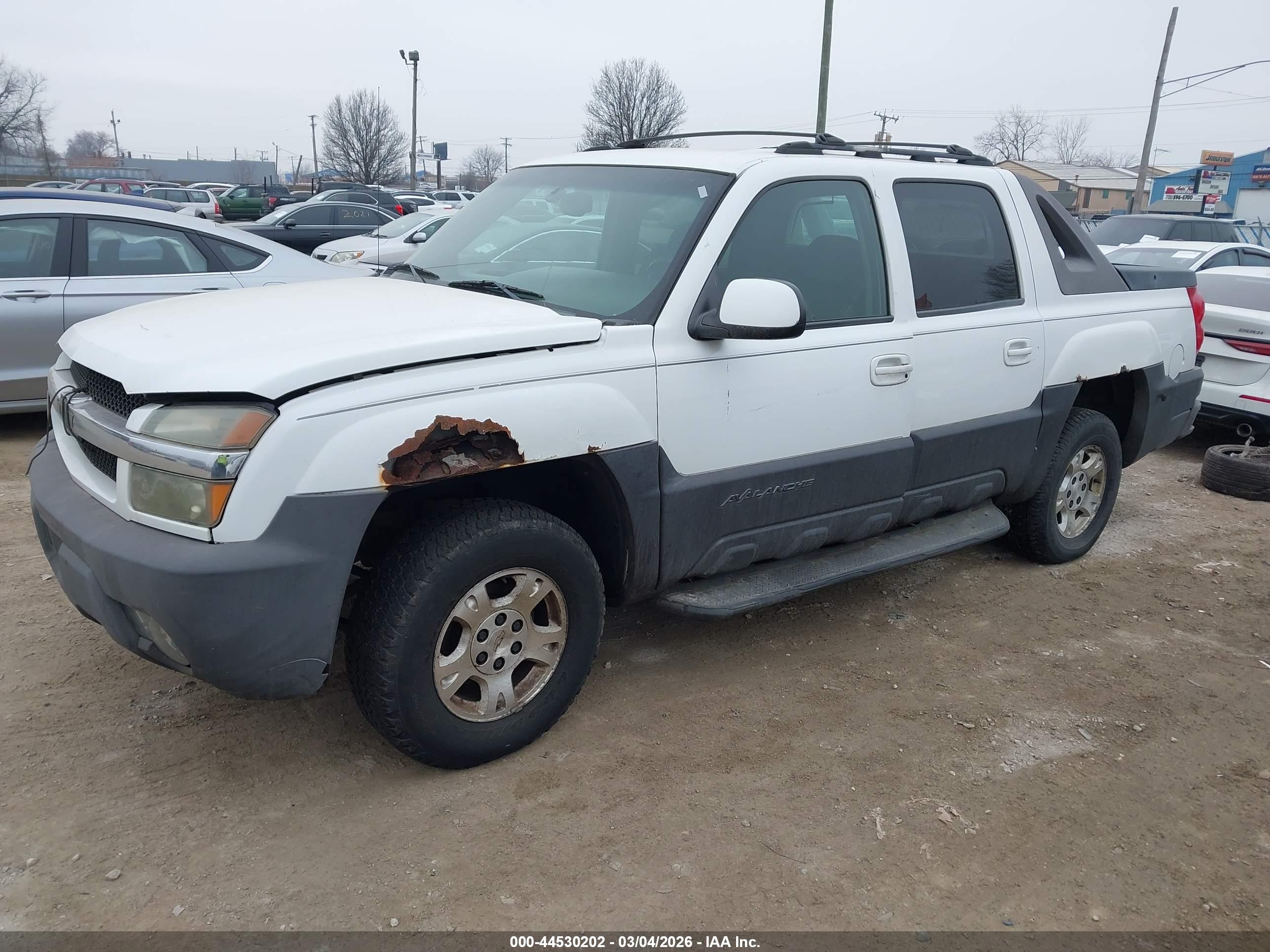 CHEVROLET AVALANCHE image 2