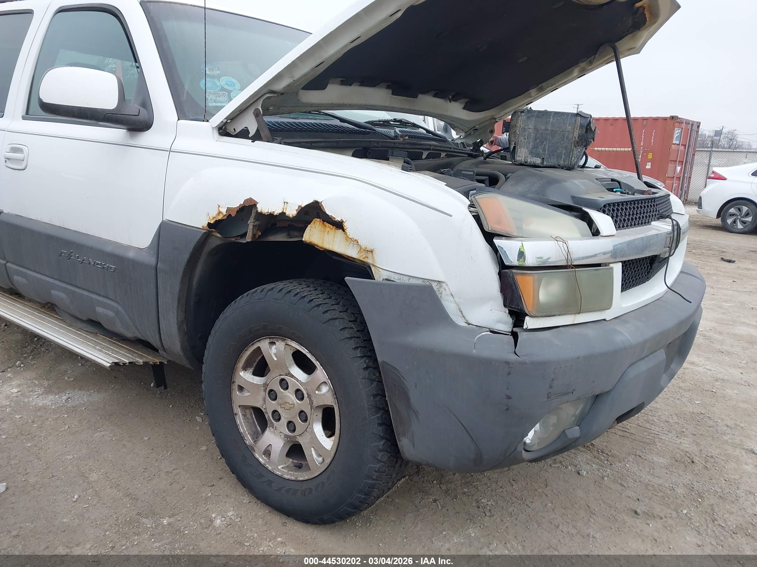 CHEVROLET AVALANCHE image 6