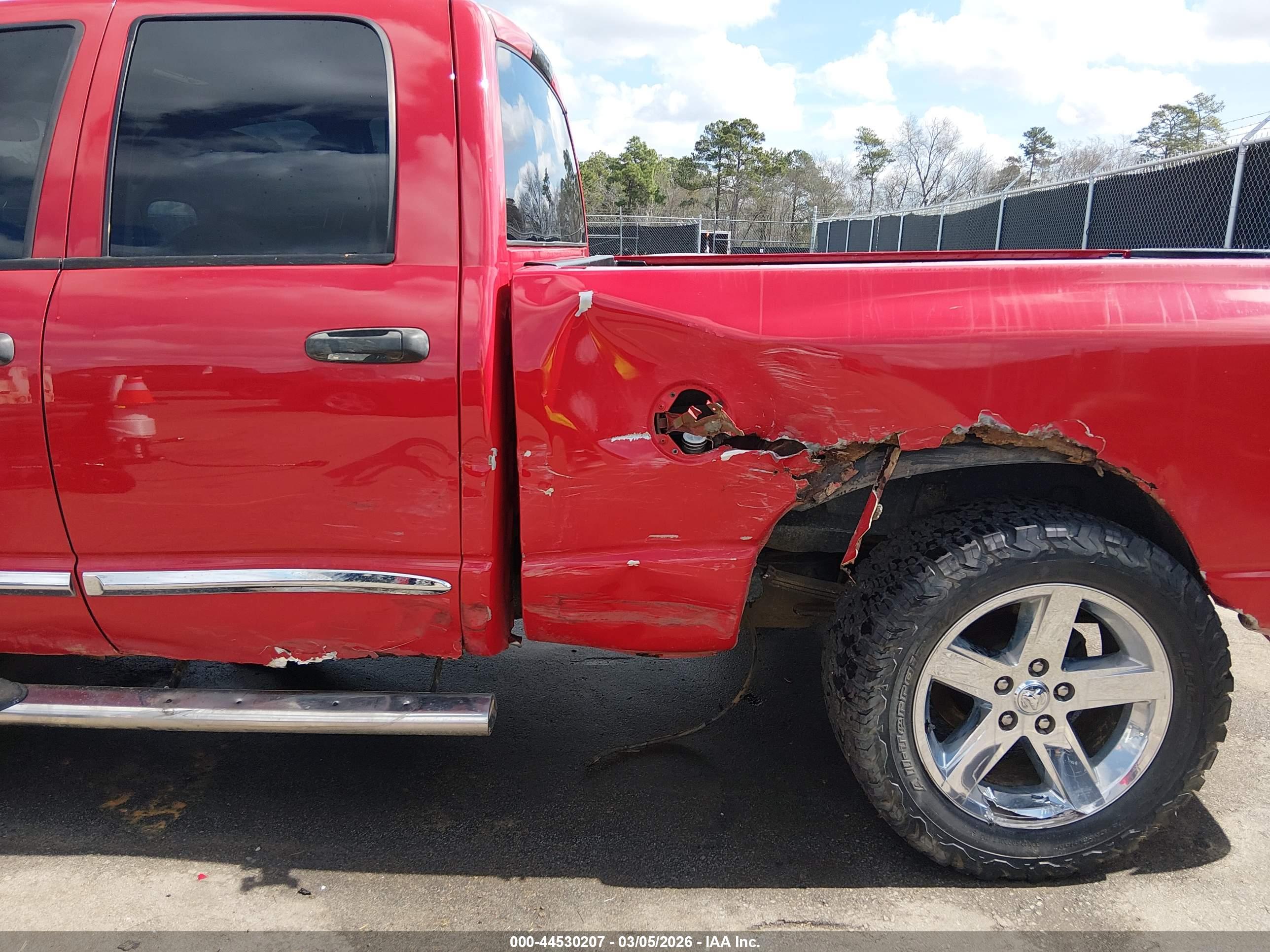DODGE RAM image 6