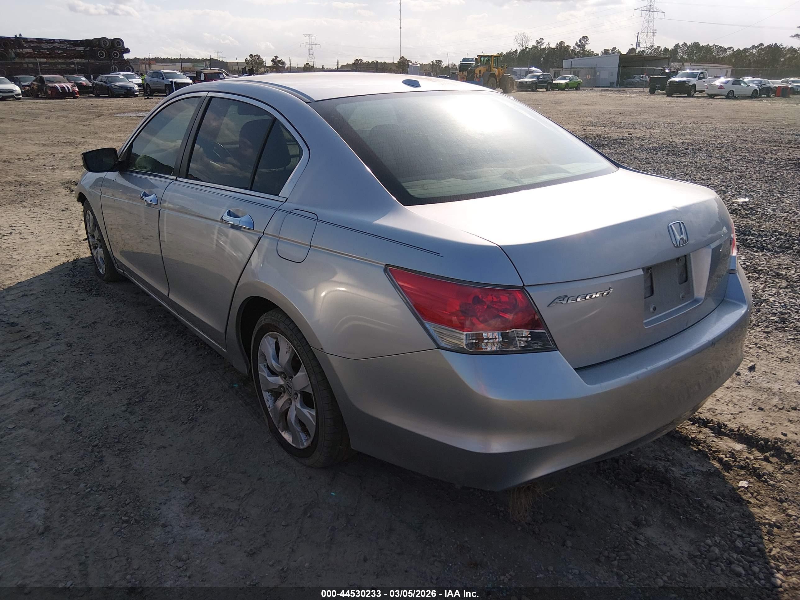 HONDA ACCORD image 3