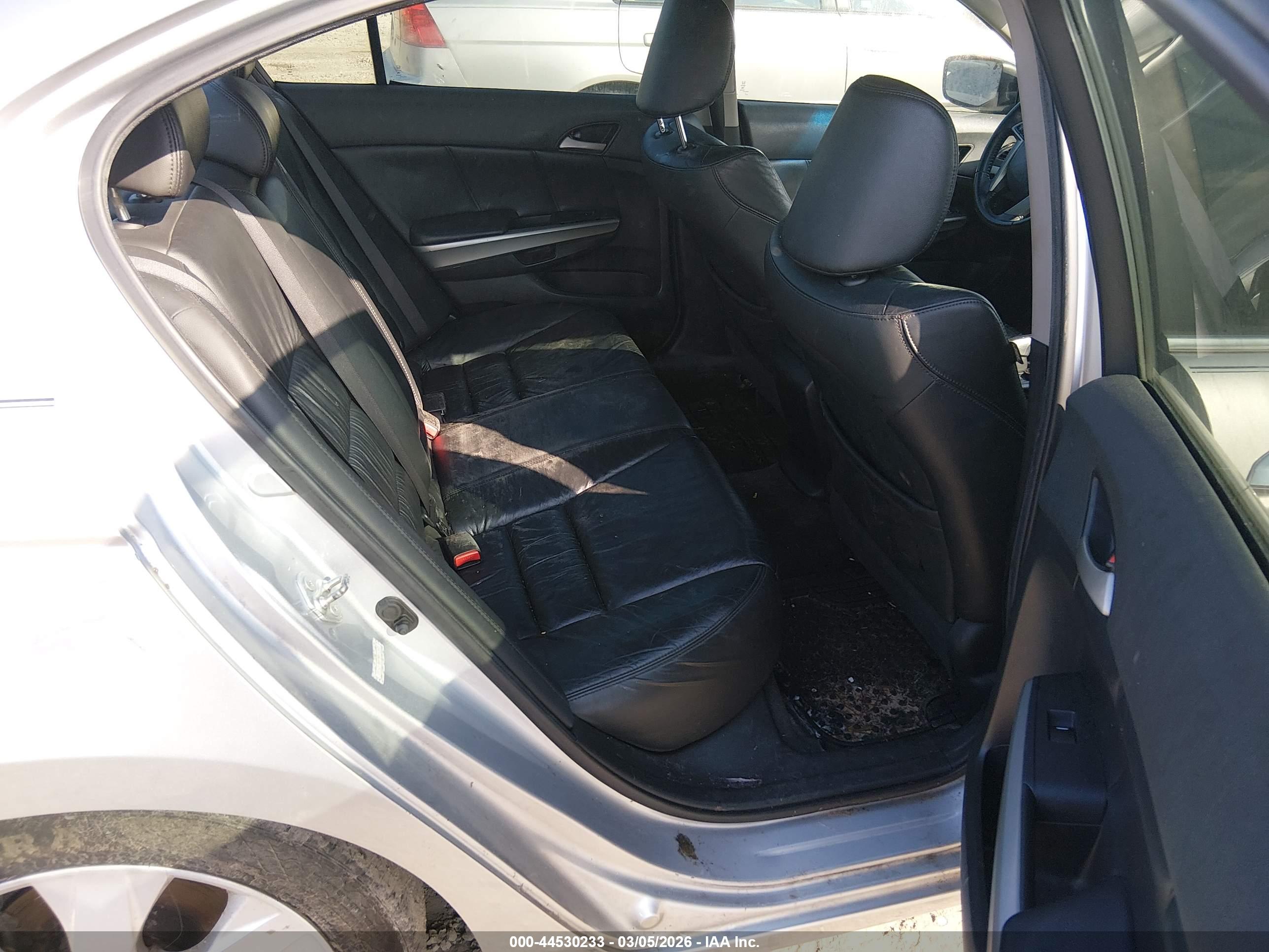 HONDA ACCORD image 8