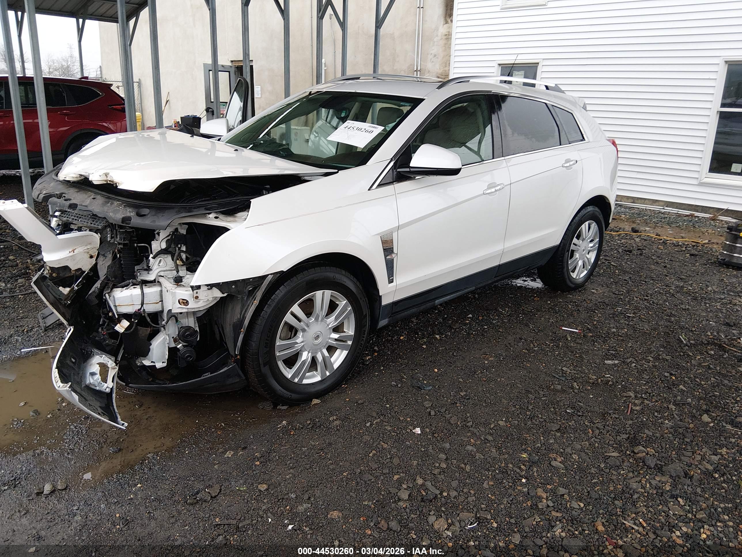 CADILLAC SRX image 2