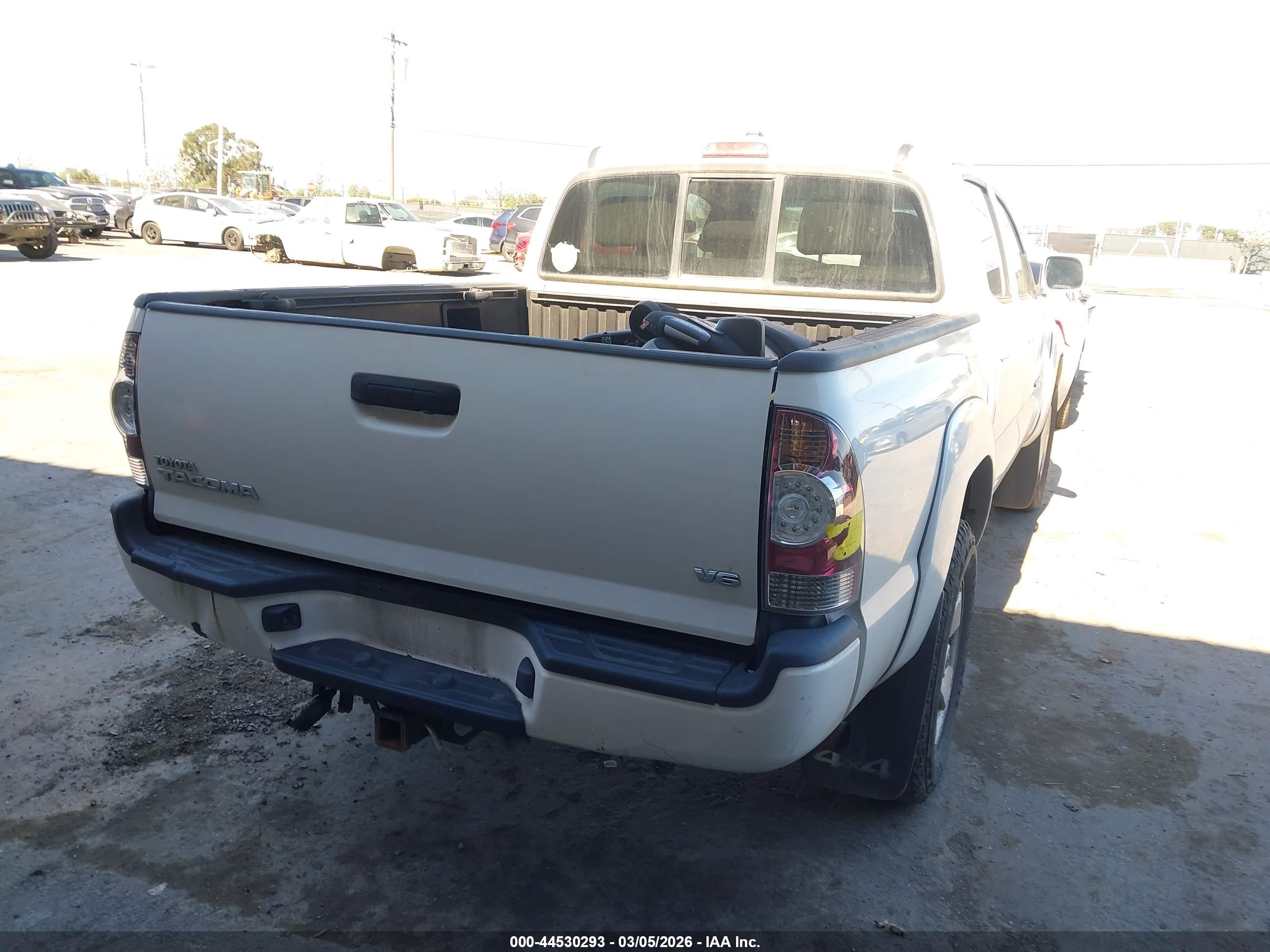 TOYOTA TACOMA image 4