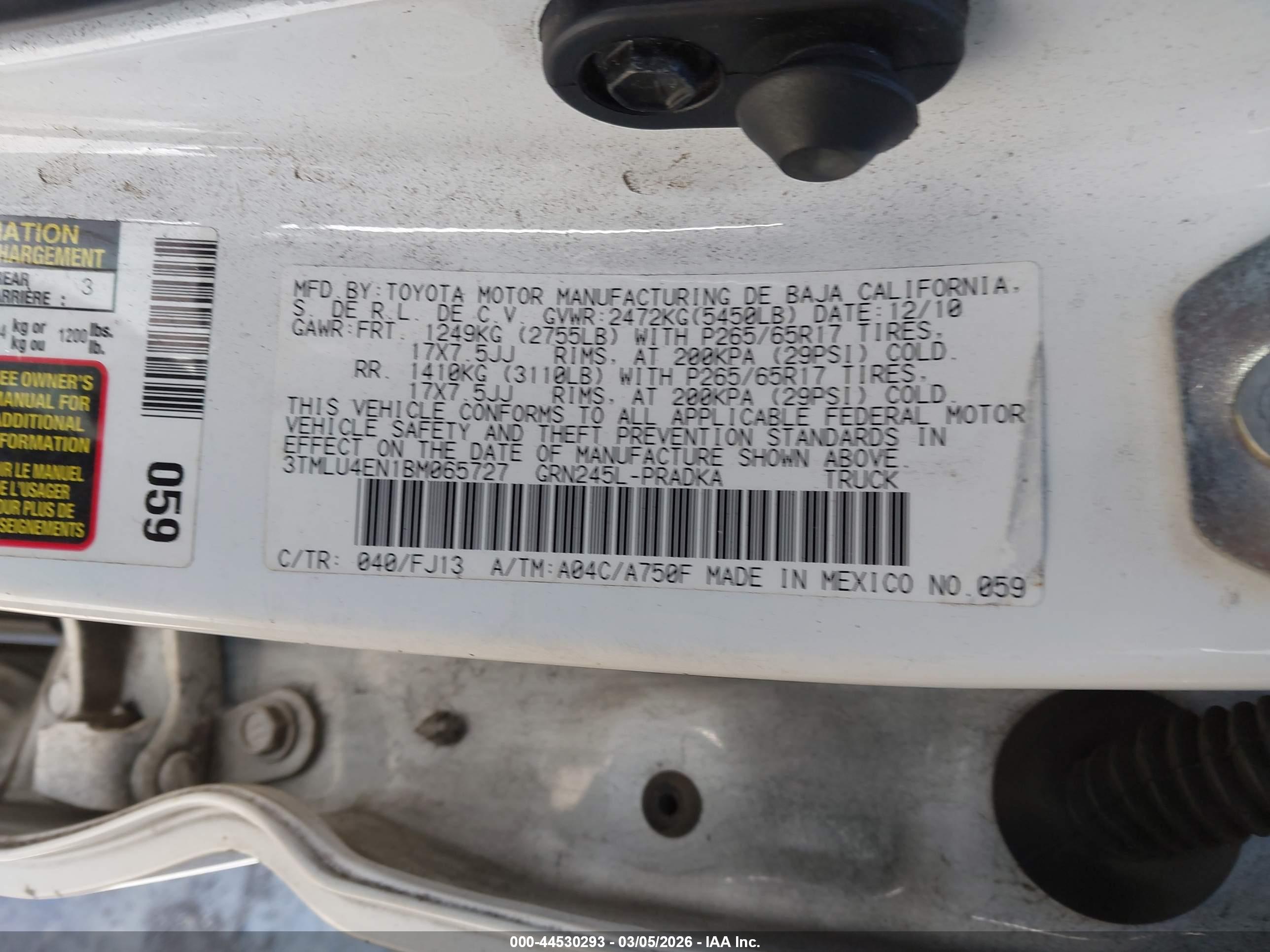 TOYOTA TACOMA image 9