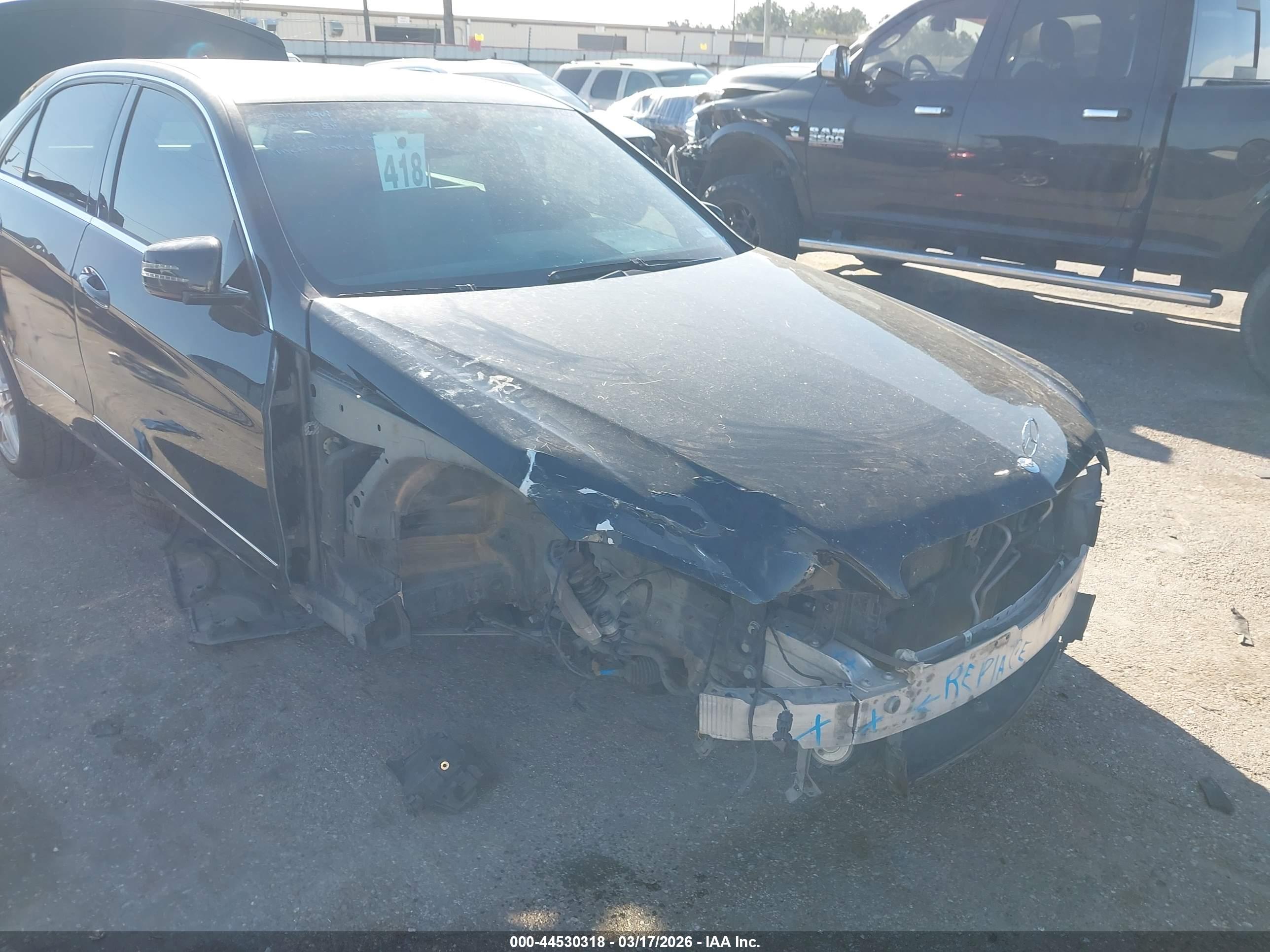 MERCEDES-BENZ E image 6