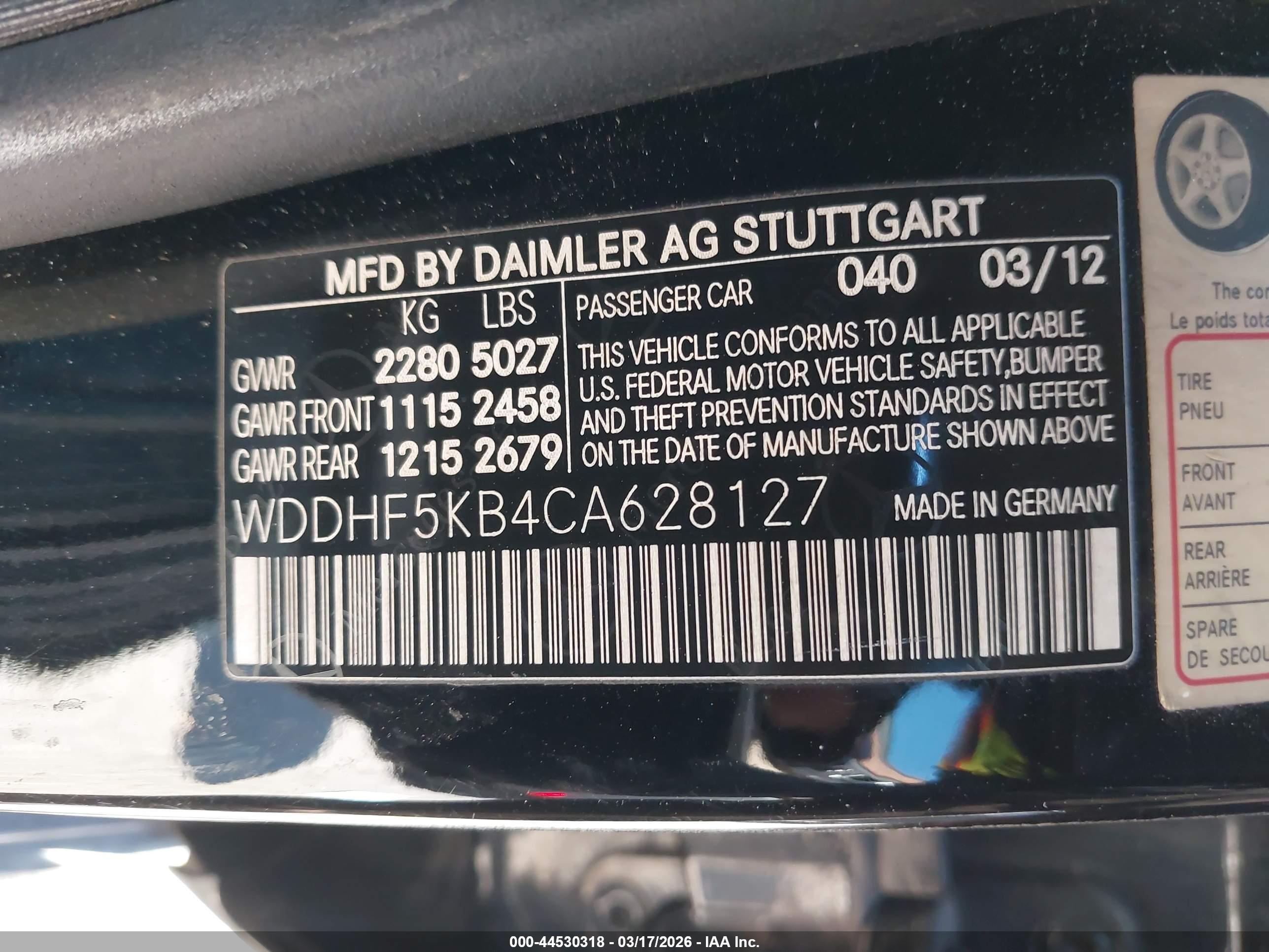 MERCEDES-BENZ E image 9
