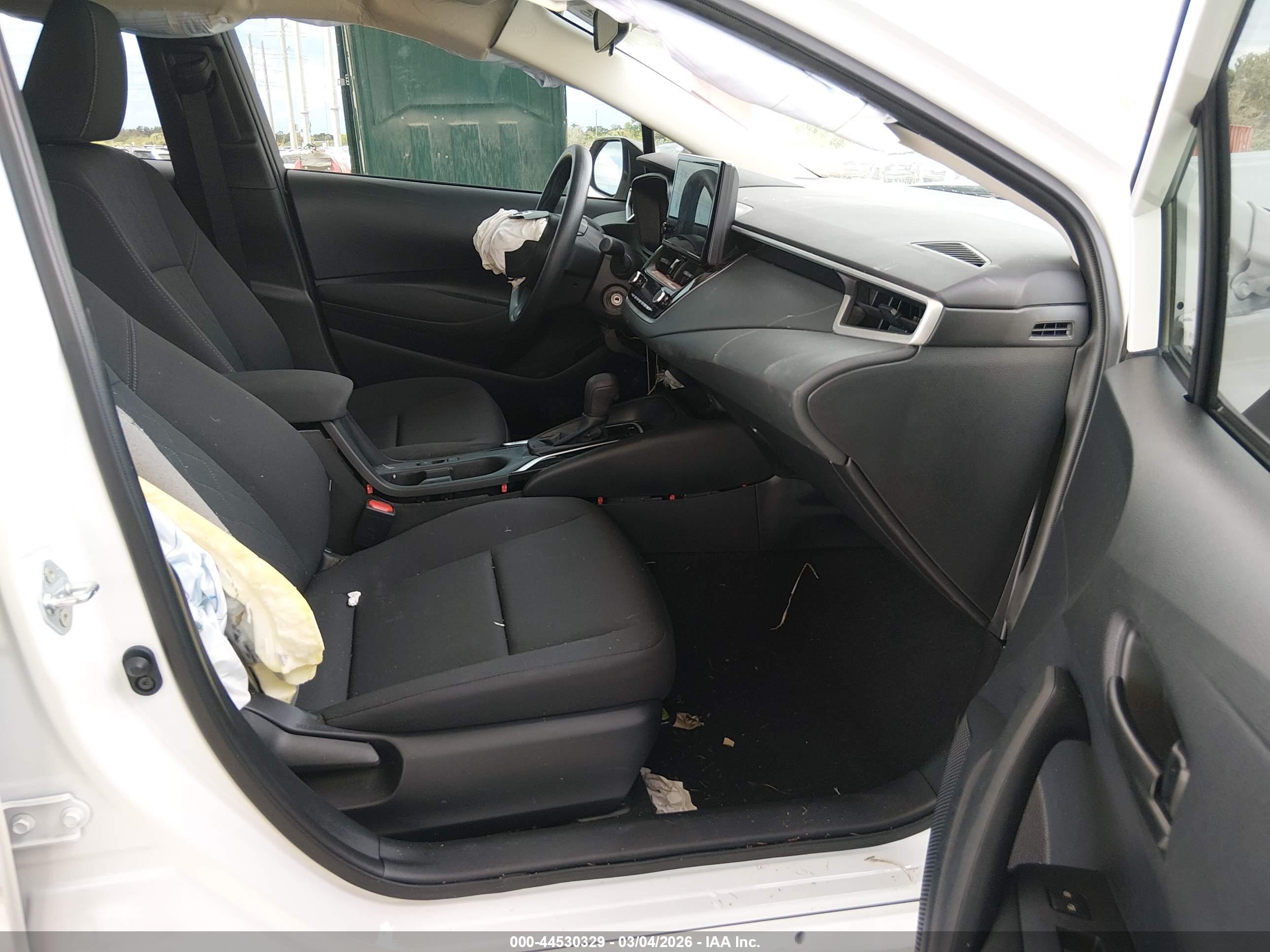 TOYOTA COROLLA image 5
