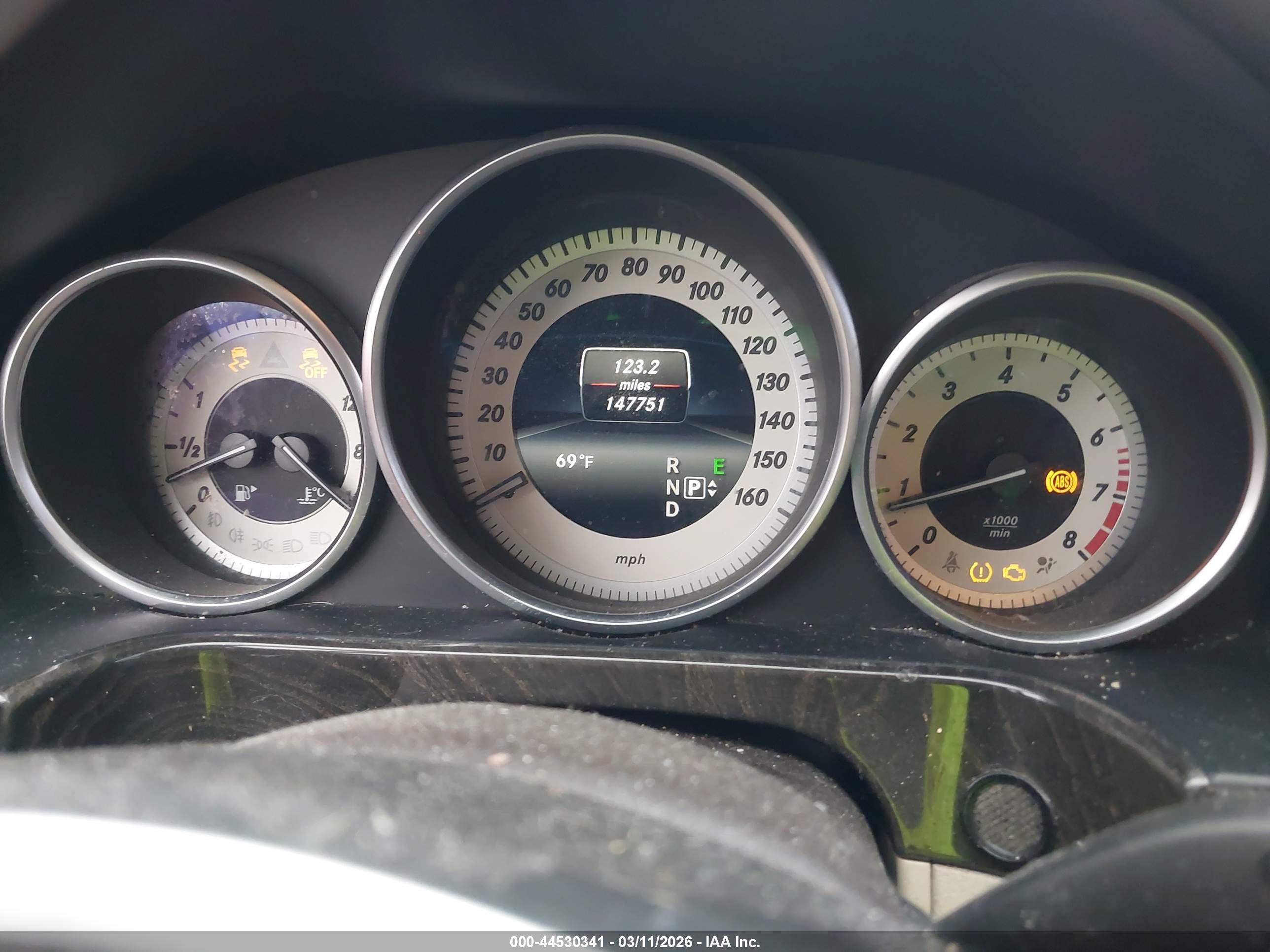 MERCEDES-BENZ E image 7
