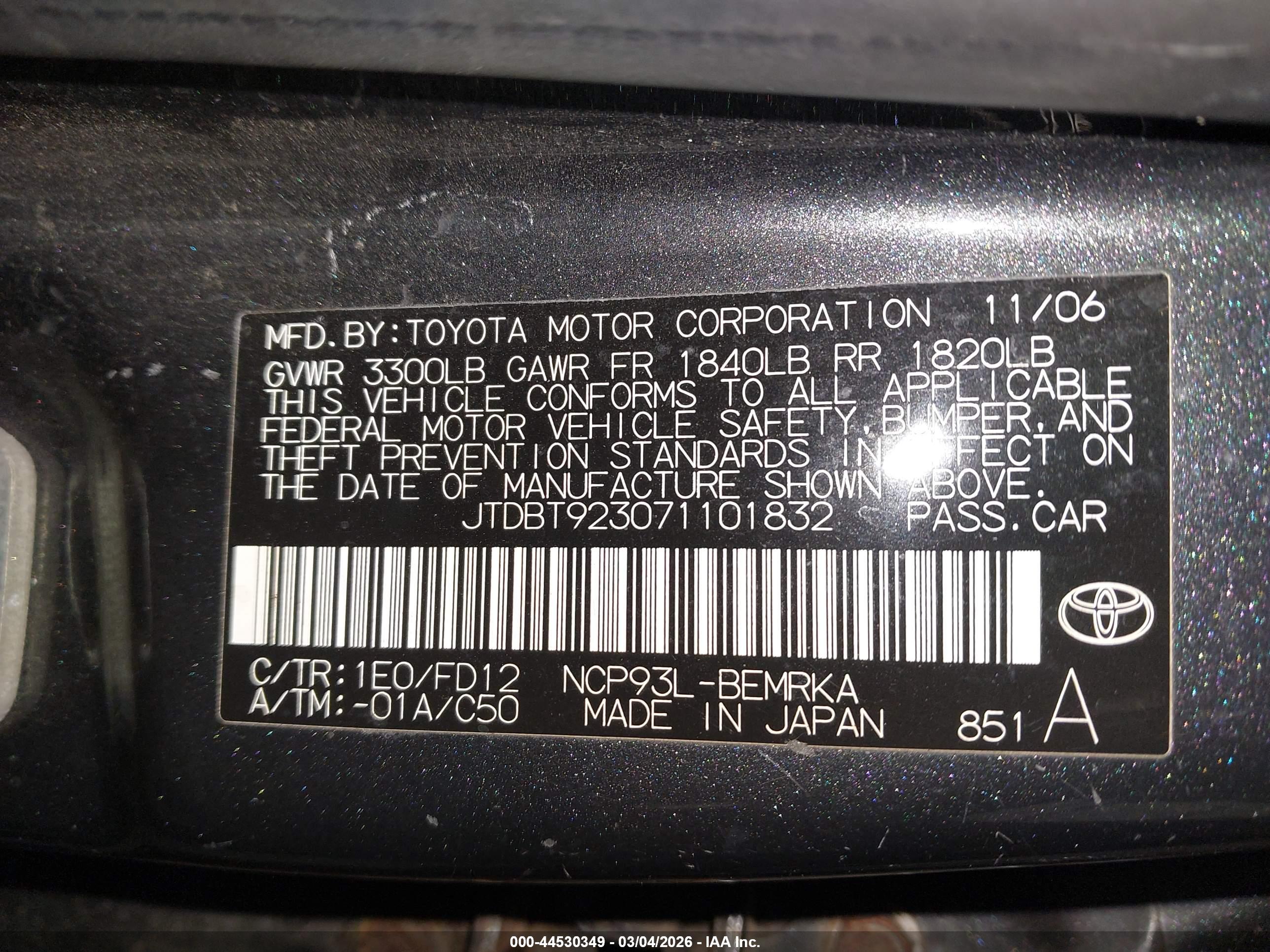 TOYOTA YARIS image 9