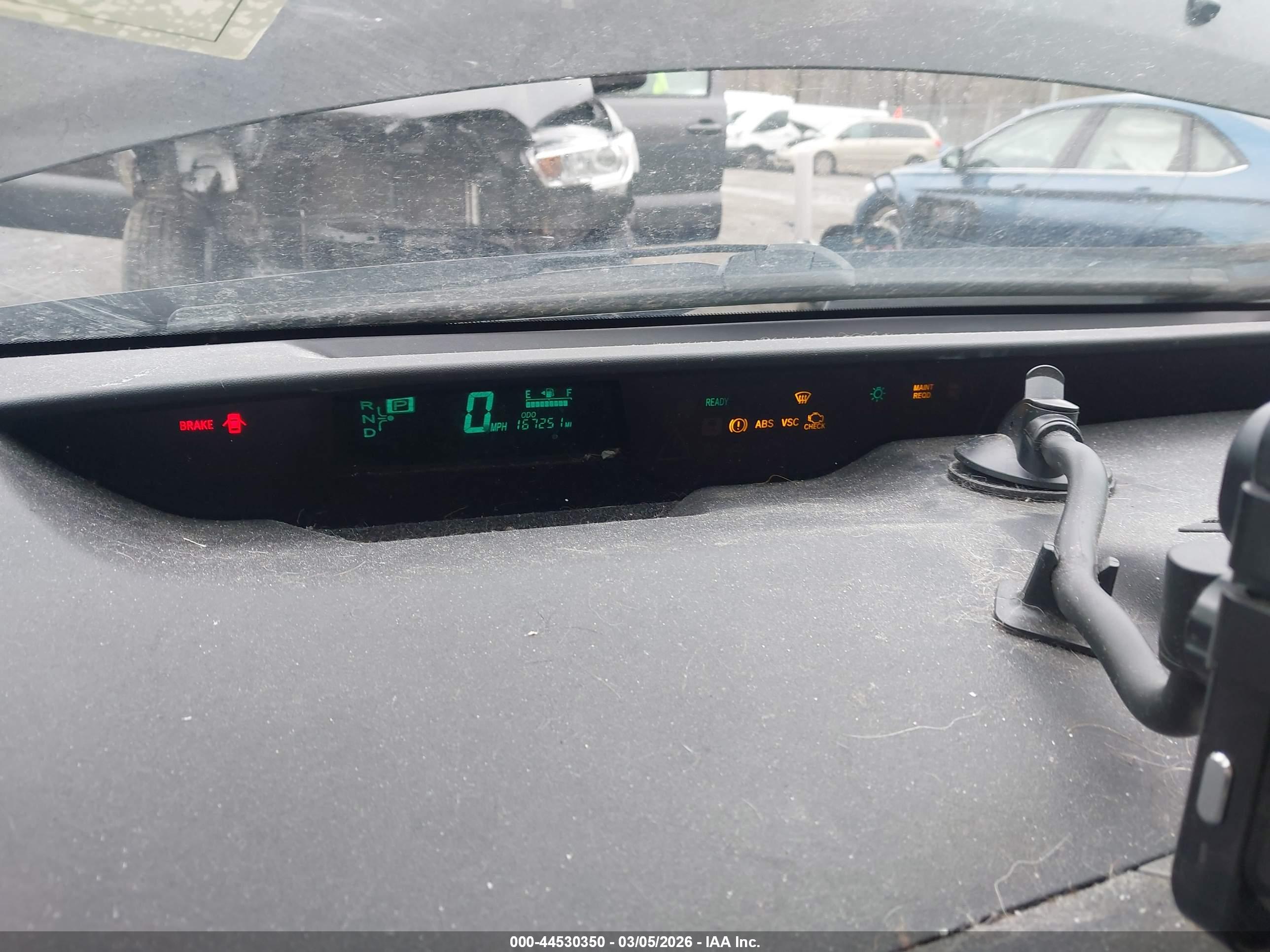 TOYOTA PRIUS image 7