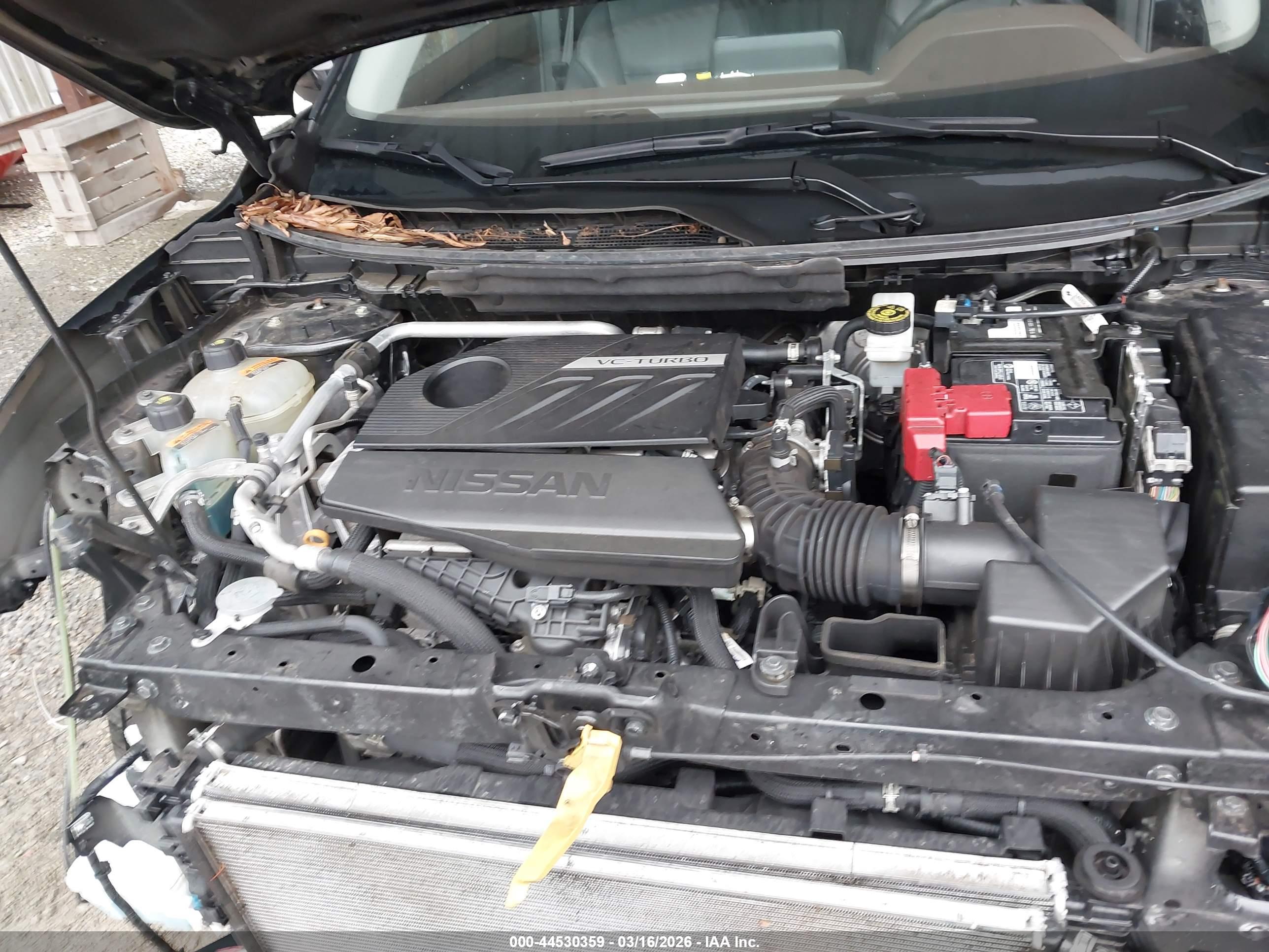 NISSAN ROGUE image 10