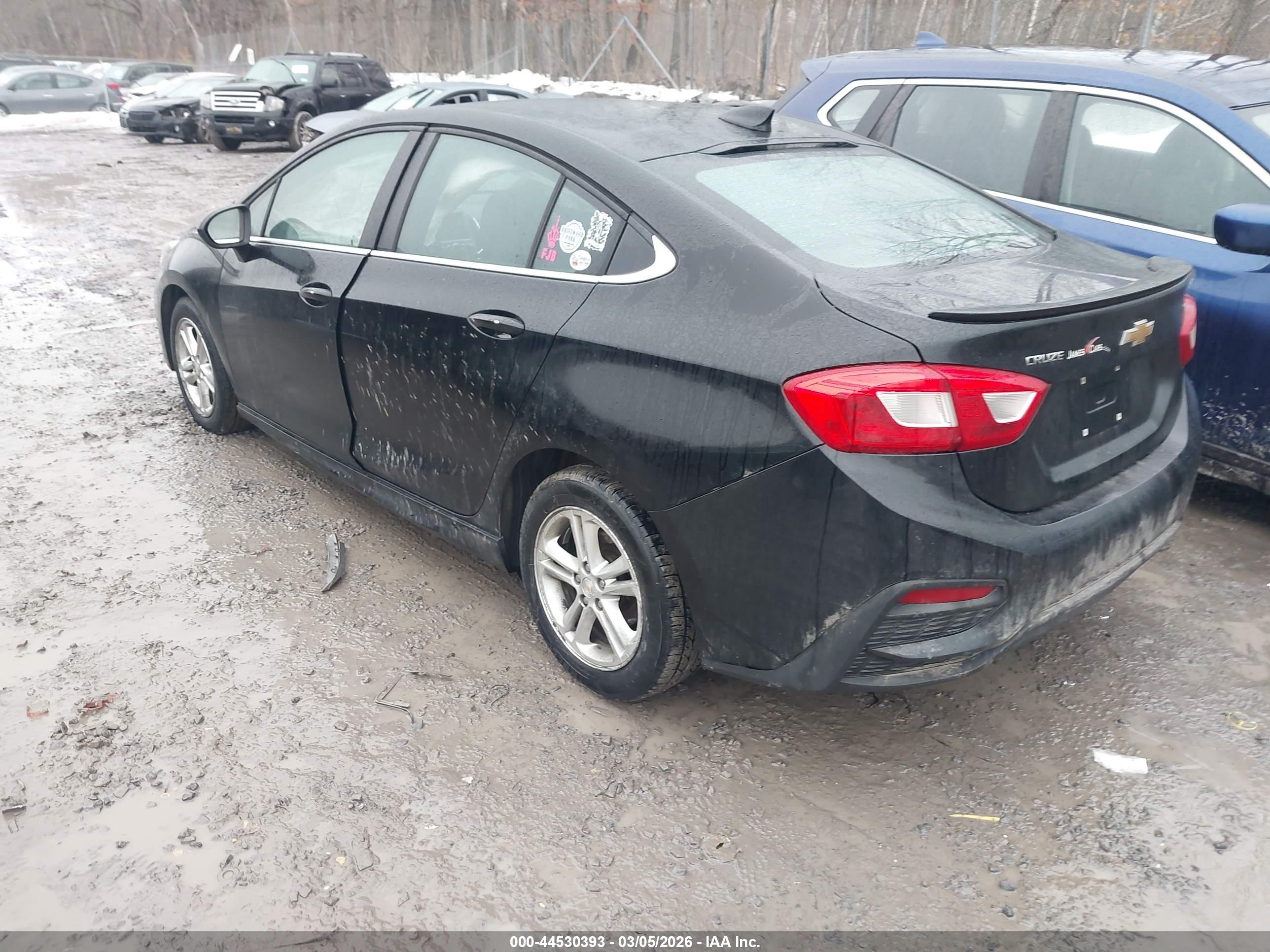 CHEVROLET CRUZE image 3