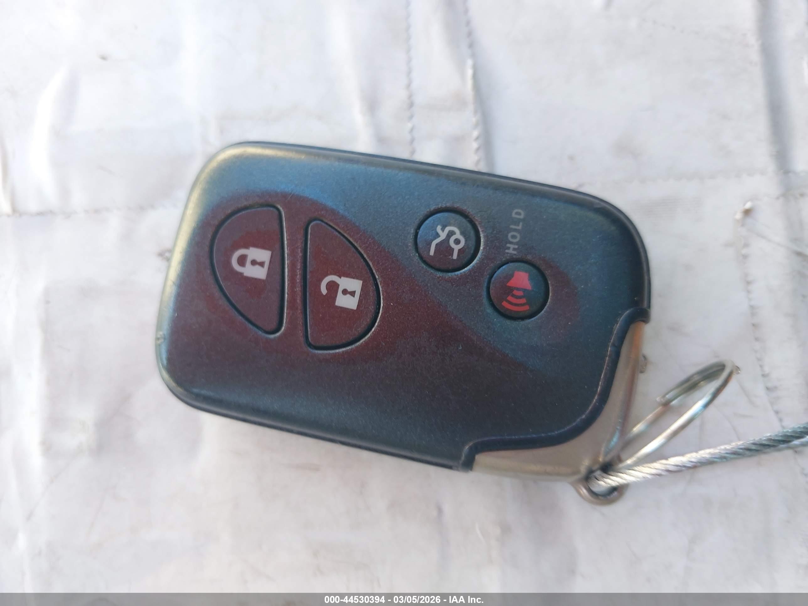 LEXUS IS image 11