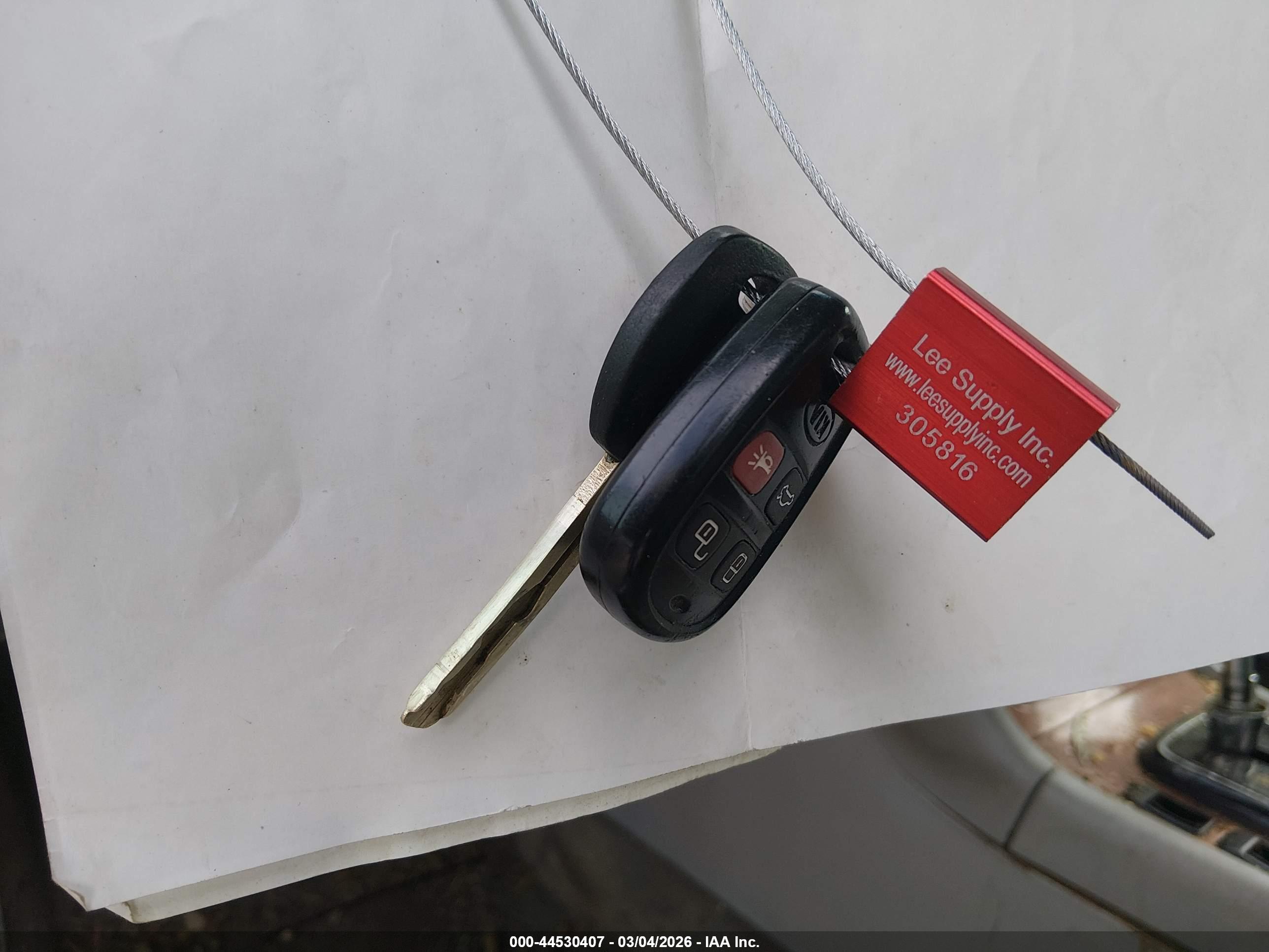 KIA AMANTI image 11