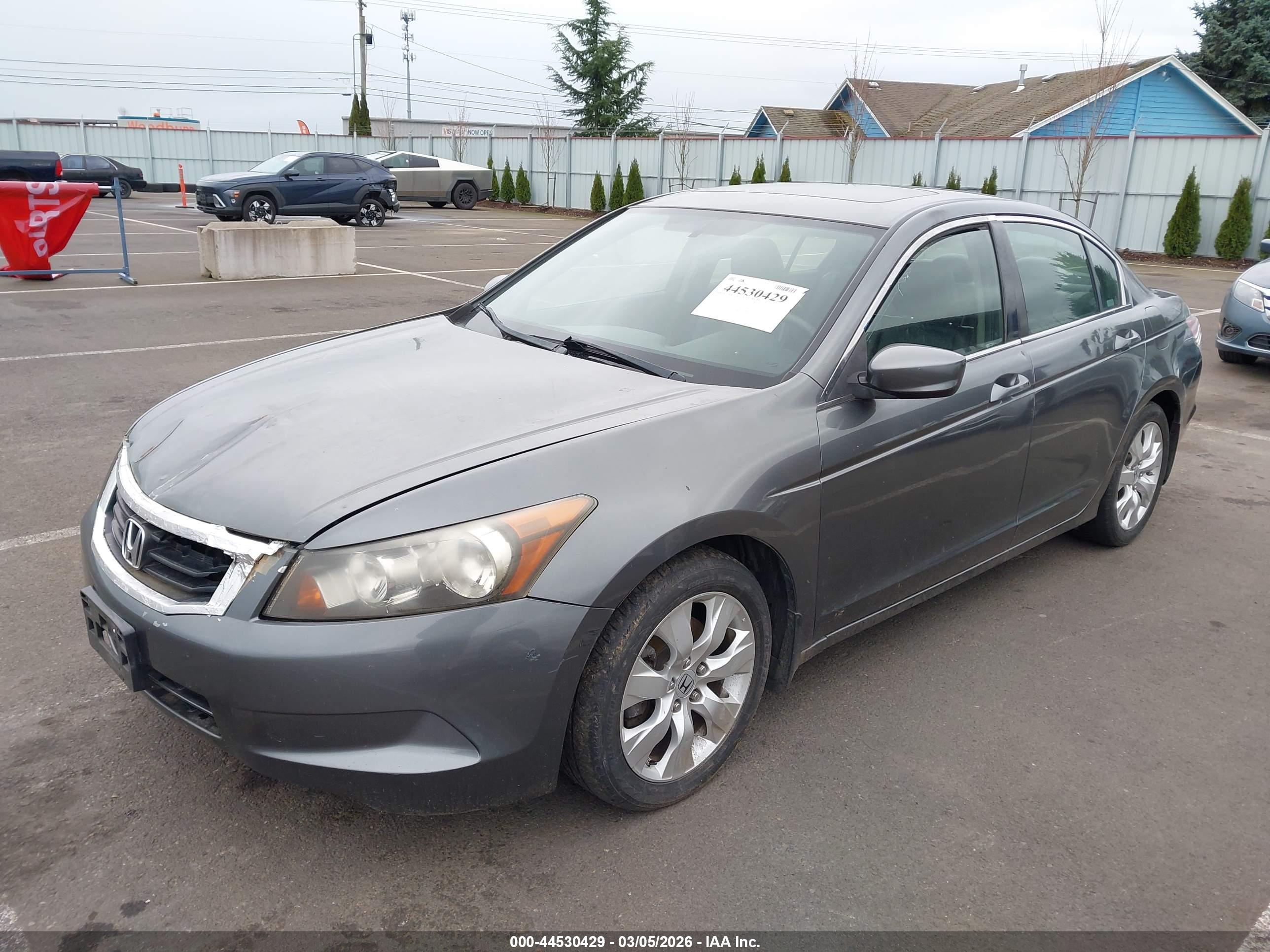 HONDA ACCORD image 2