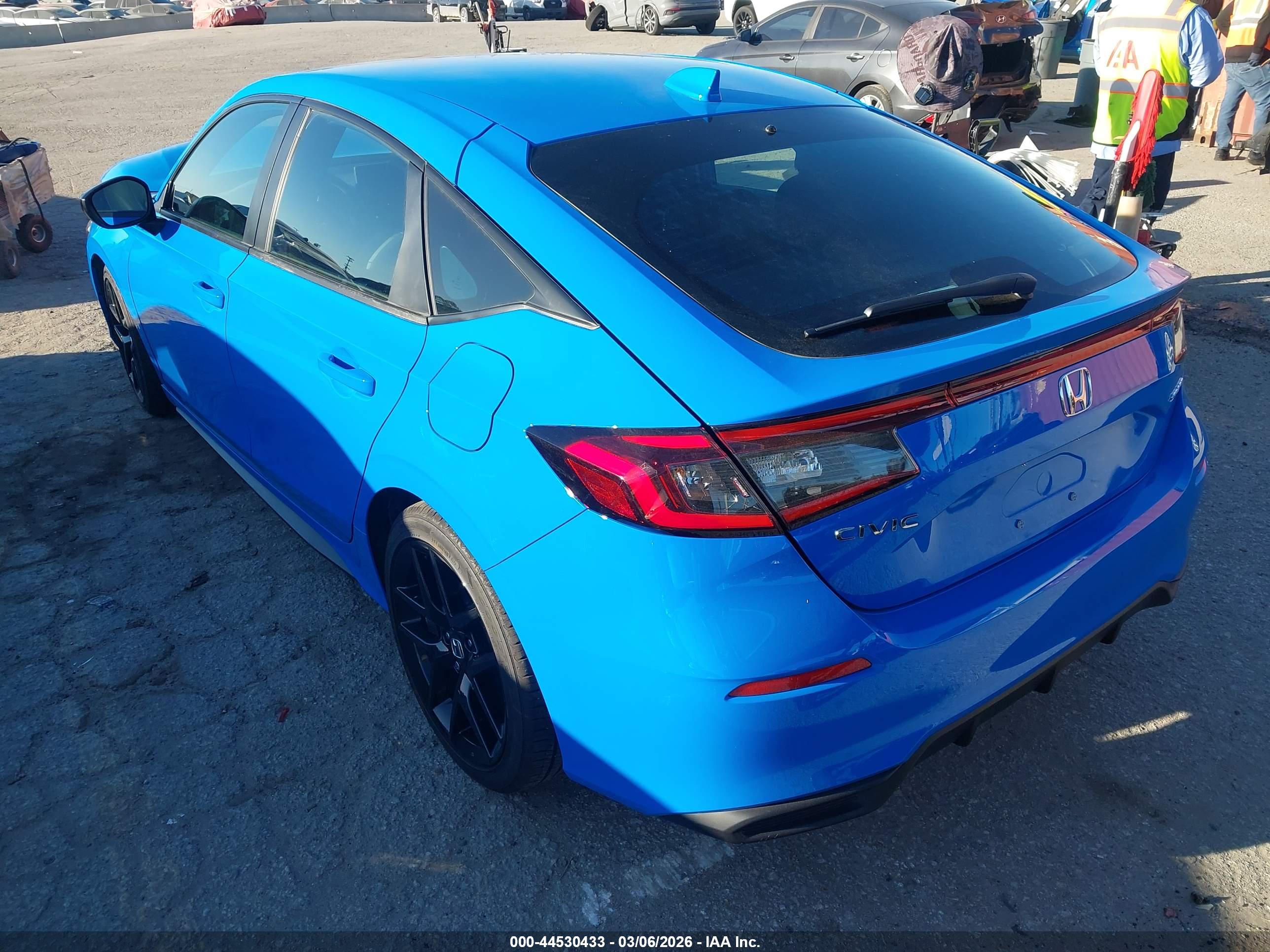HONDA CIVIC image 3
