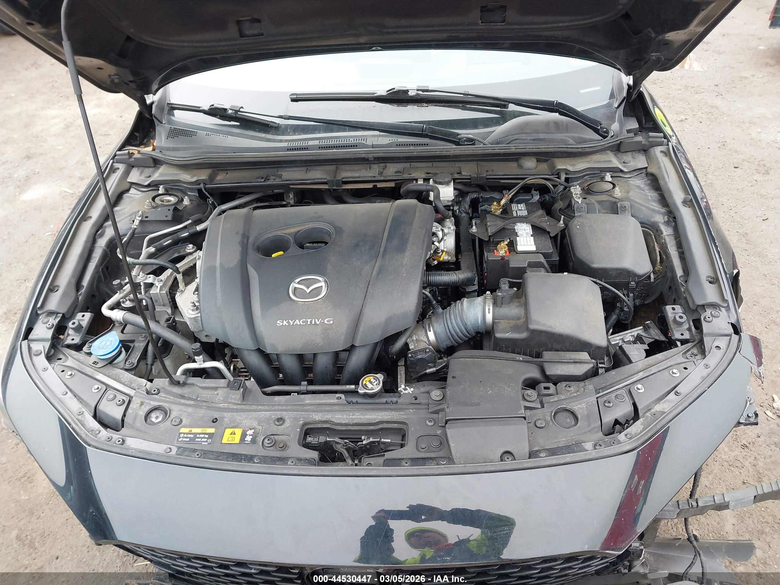 MAZDA MAZDA3 image 10