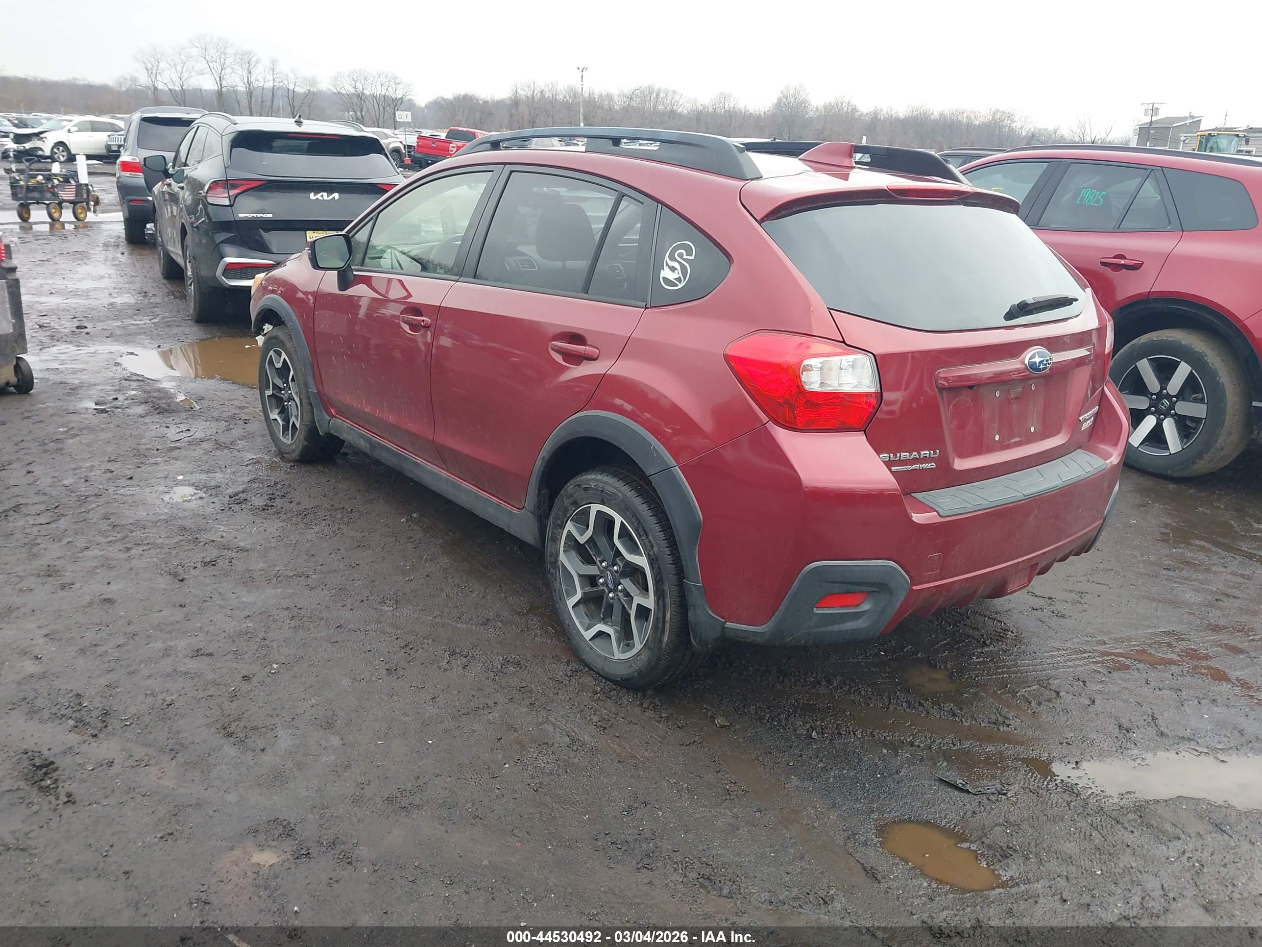 SUBARU CROSSTREK image 3