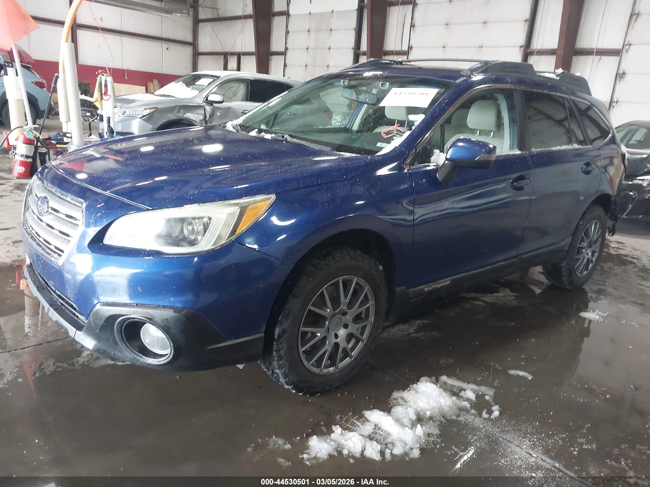 SUBARU OUTBACK image 2