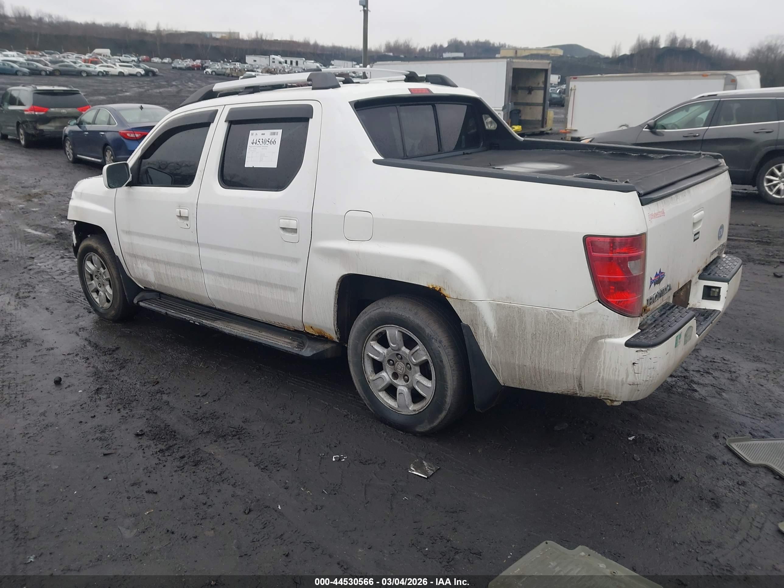 HONDA RIDGELINE image 3