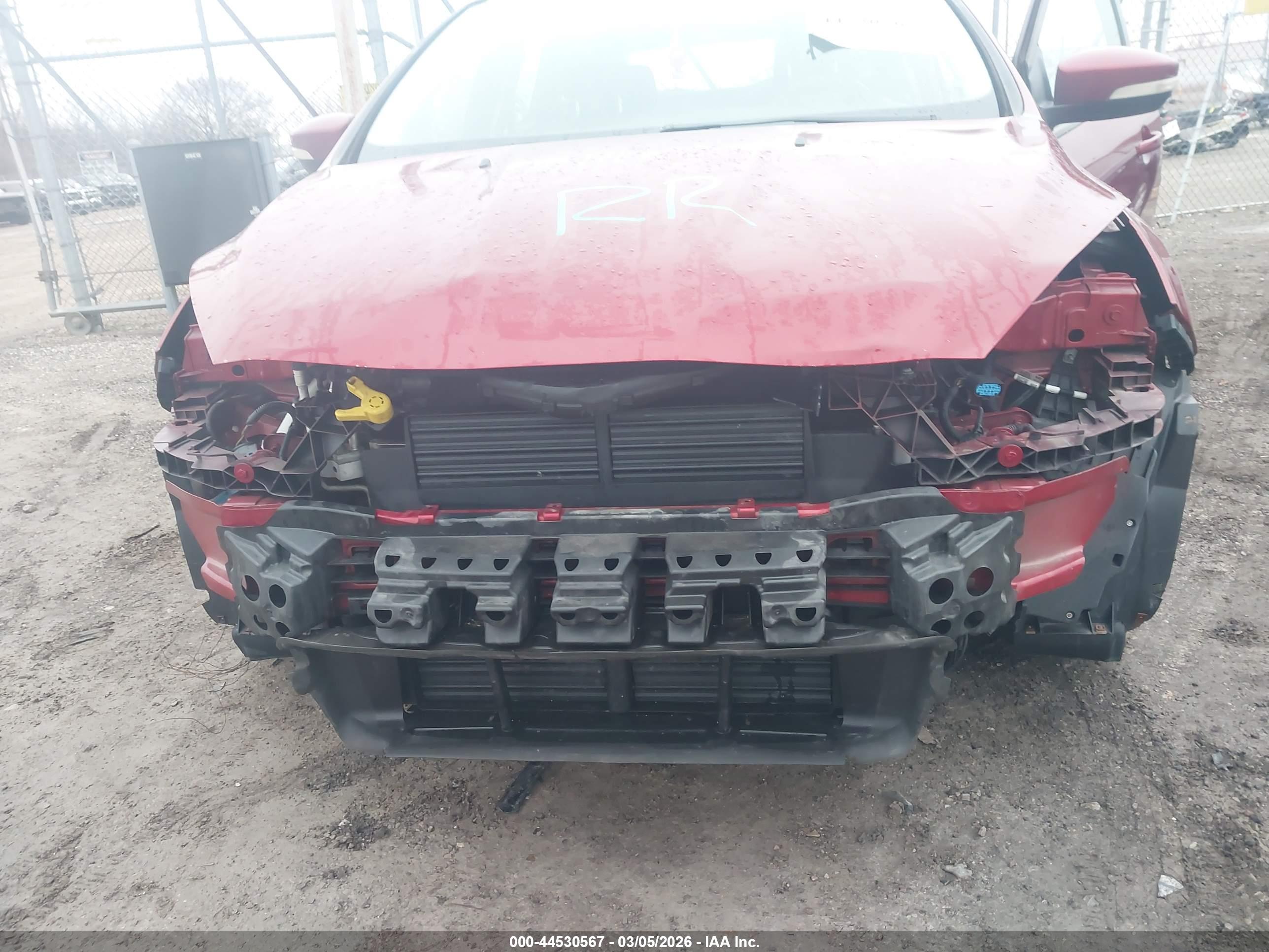 FORD FOCUS image 6